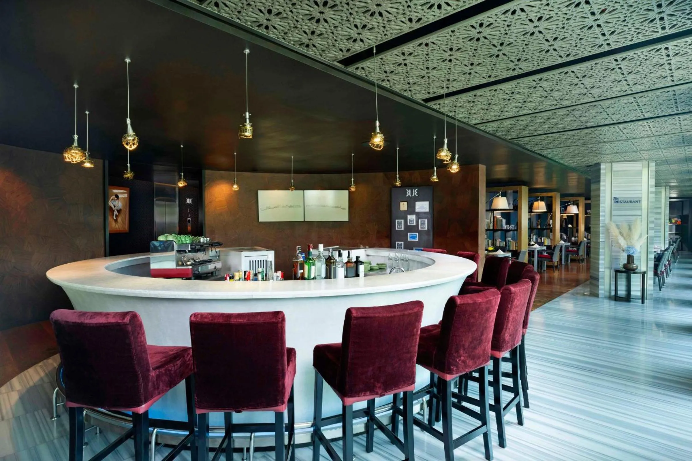 Lounge or bar in TUI BLUE Maduzi Hotel Bangkok