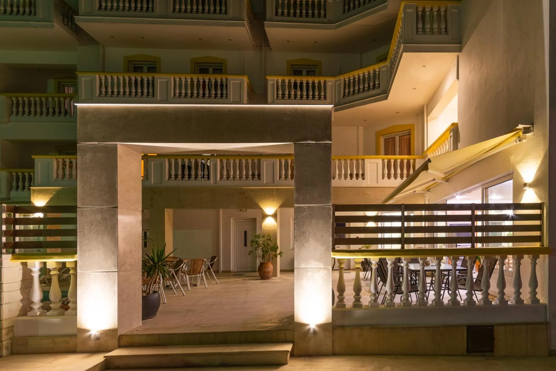 Facade/entrance in Irini Apartments