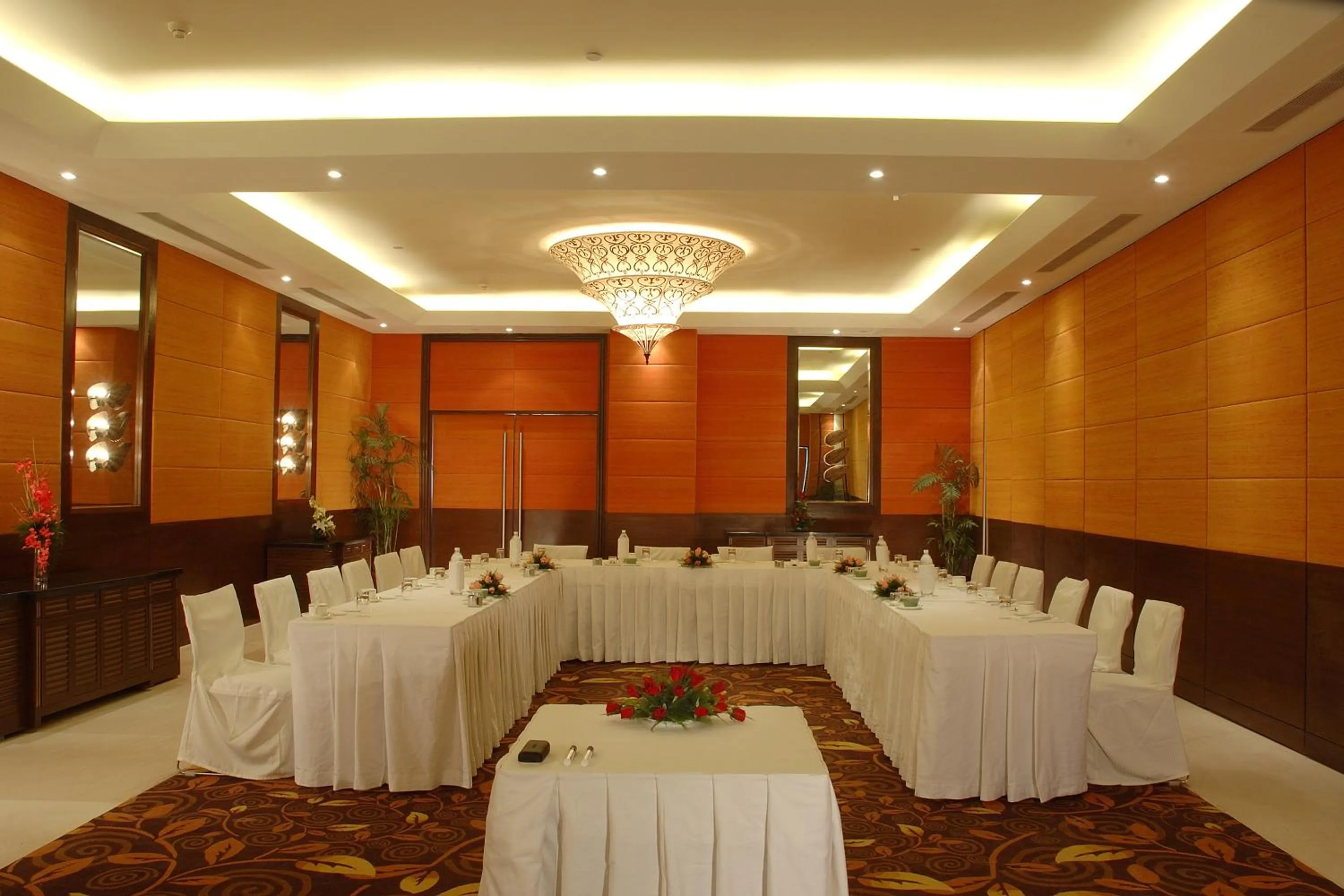Banquet/Function facilities in Fortune Select Global, Gurugram - Member ITC Hotels' Group