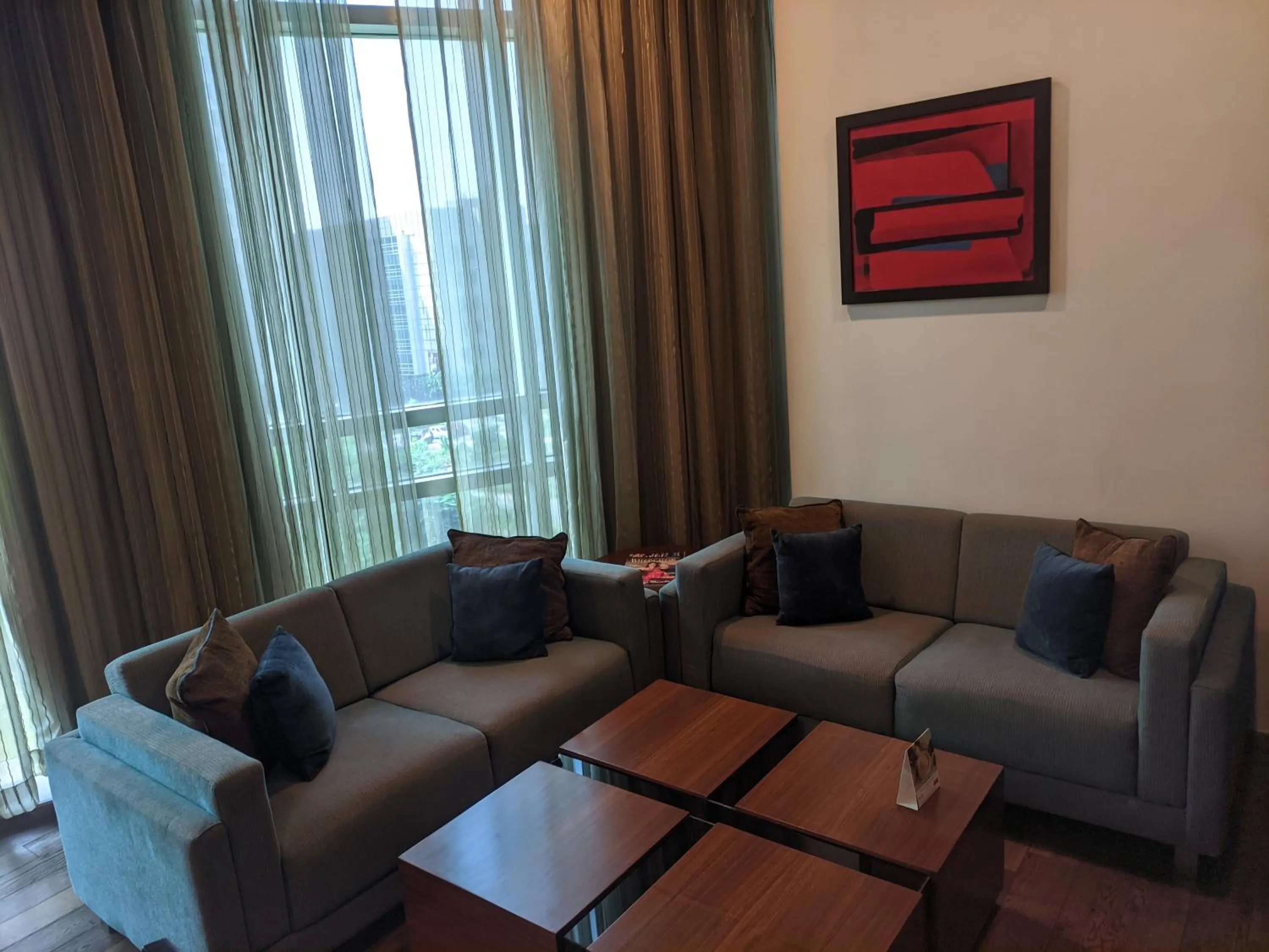 Living room in Fortune Select Global, Gurugram - Member ITC Hotels' Group