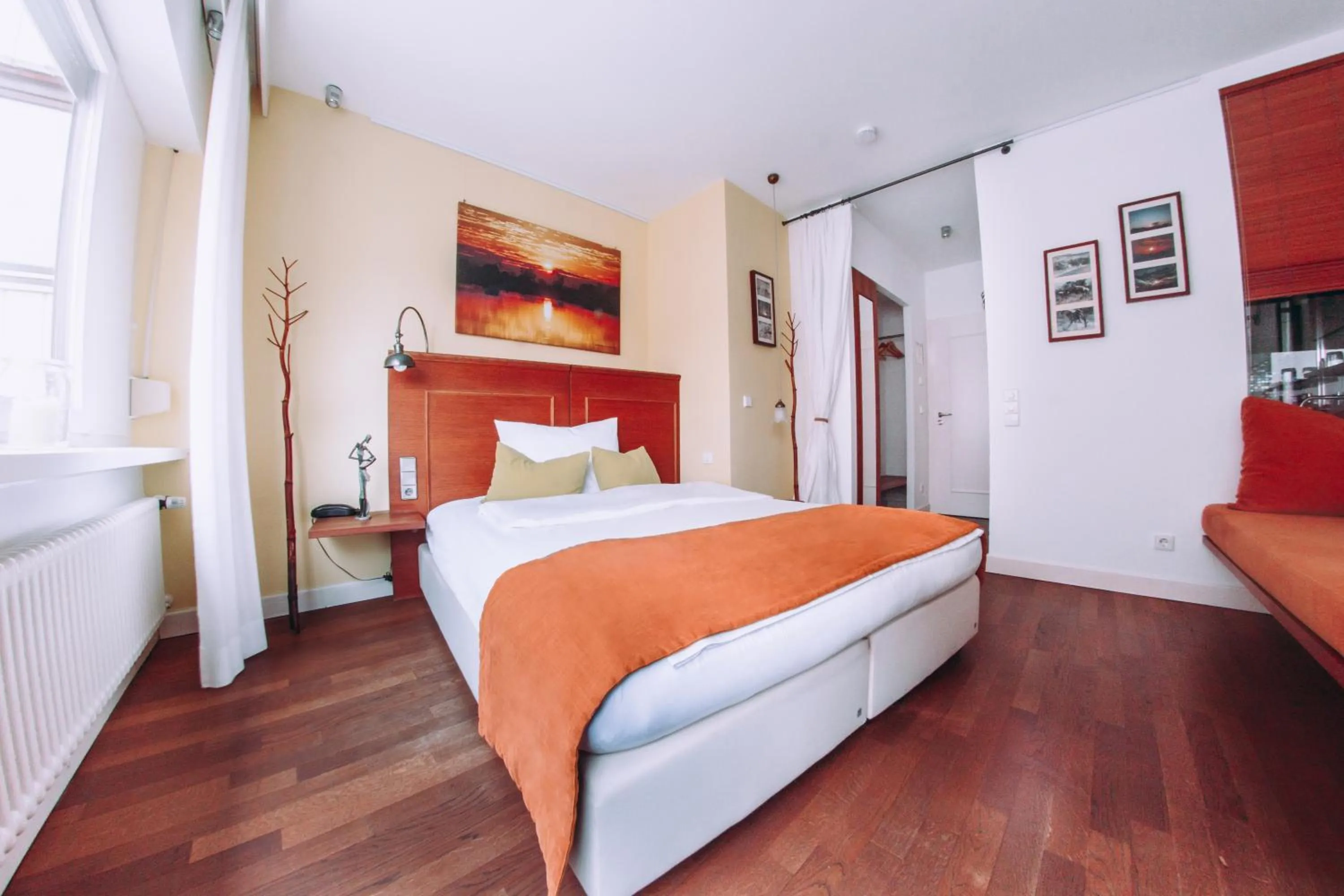 Bed in Hotel Zum Ochsen