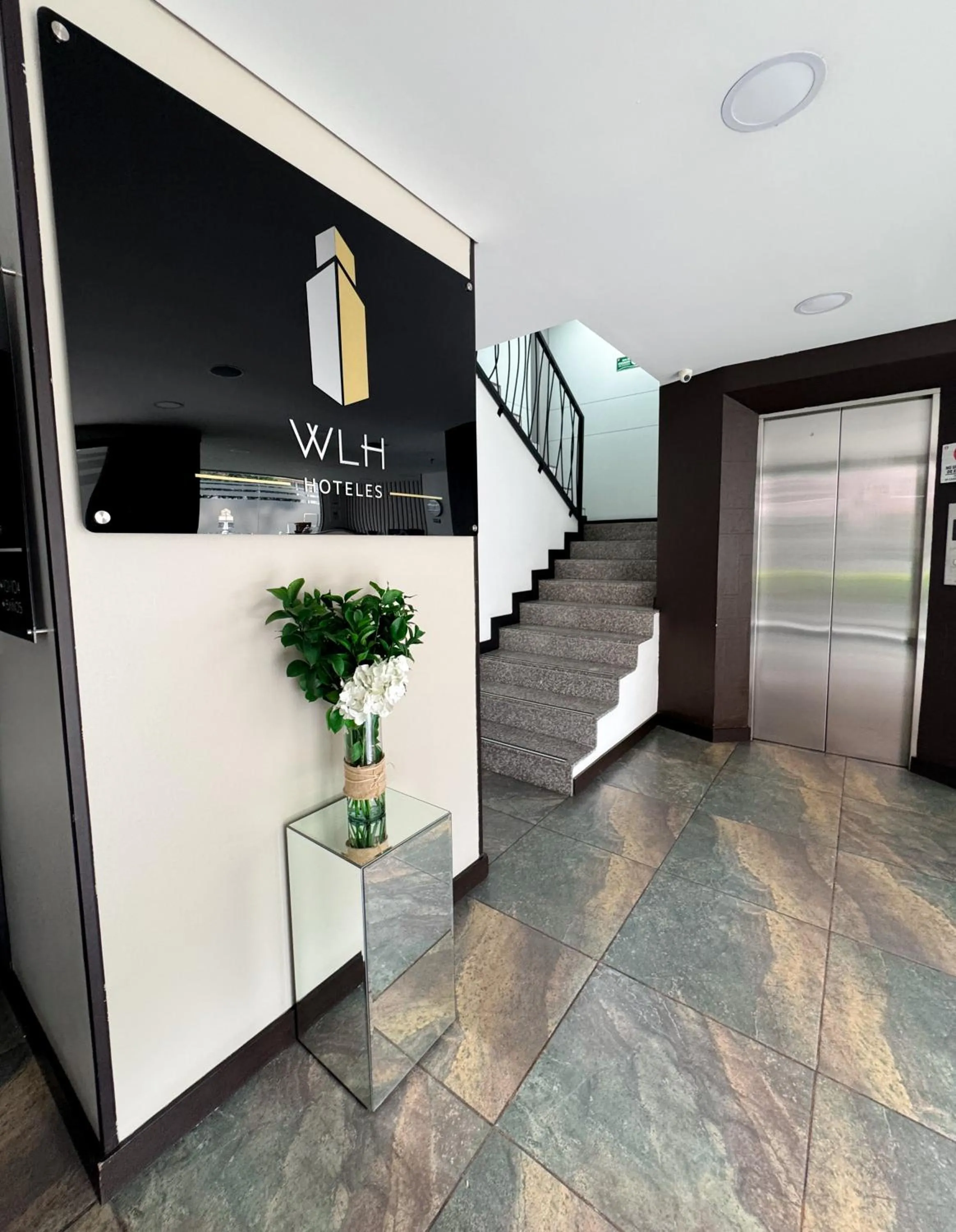 Property building in Hotel WLH Silver Bogota - White Lighthouse