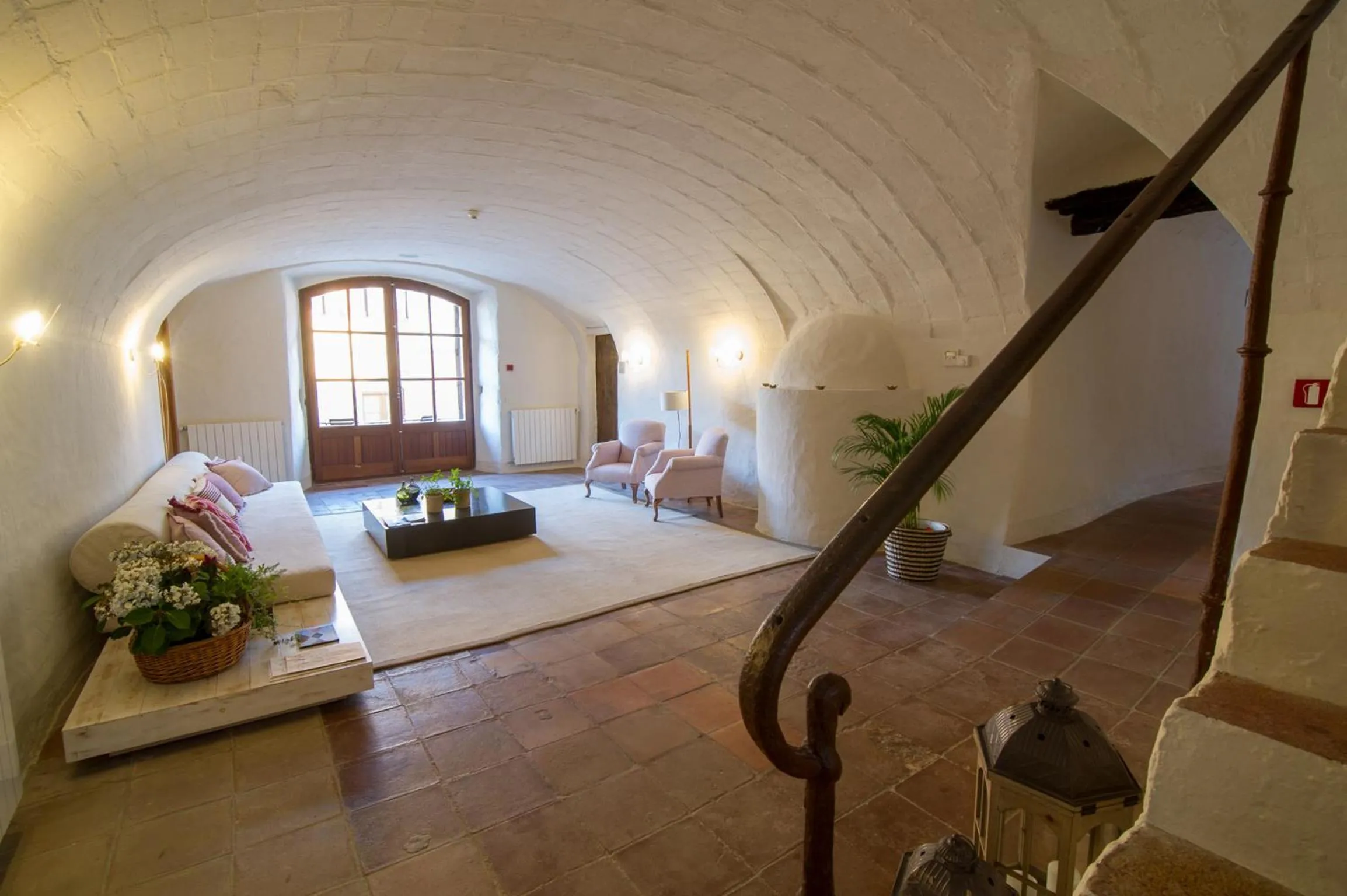 Communal lounge/ TV room, Bed in Hotel del Teatre - Adults Only