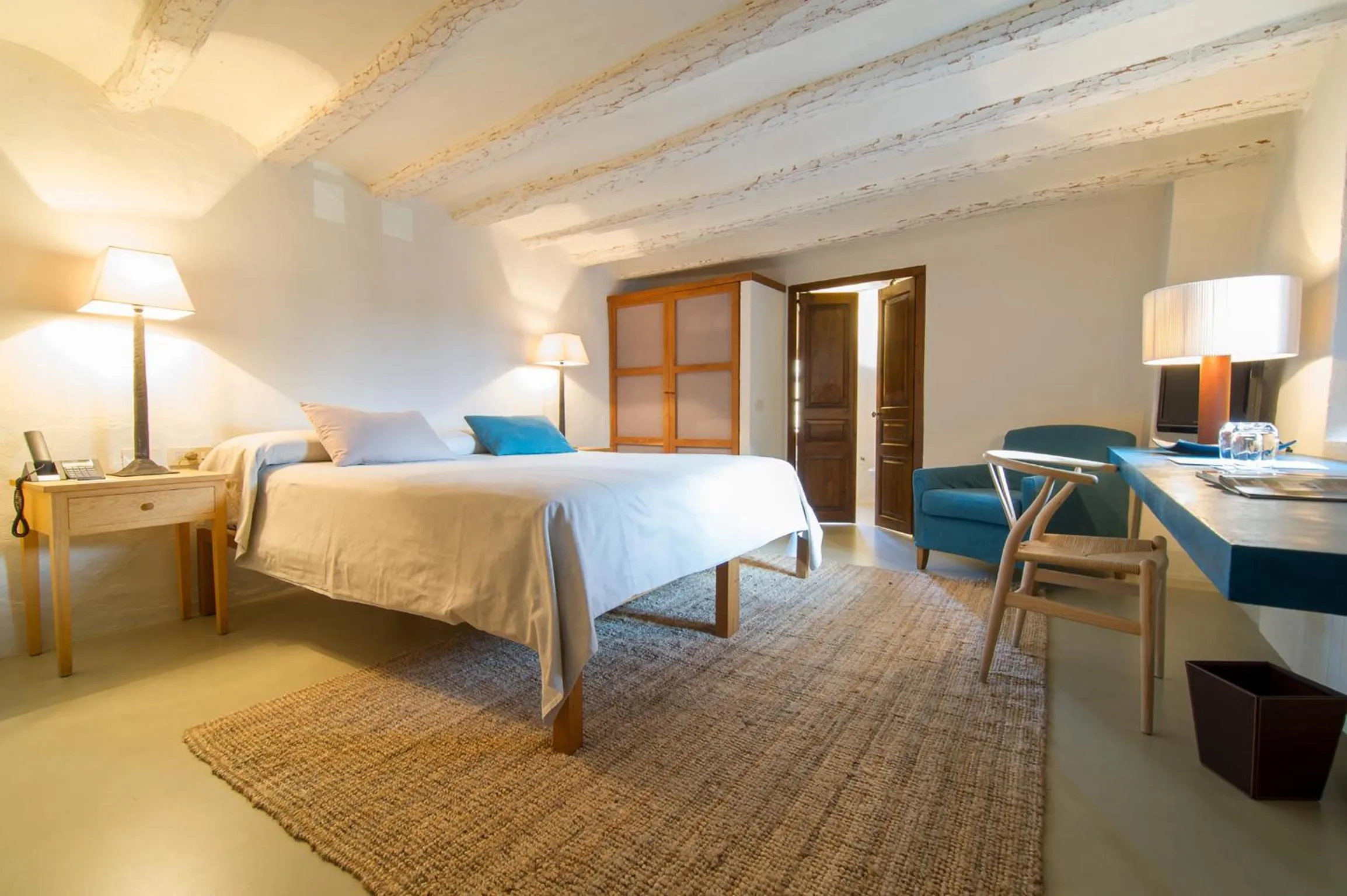 Photo of the whole room, Bed in Hotel del Teatre - Adults Only