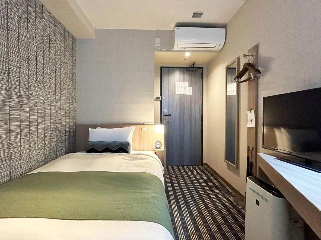 Bed in Garden Hotel Shizuoka