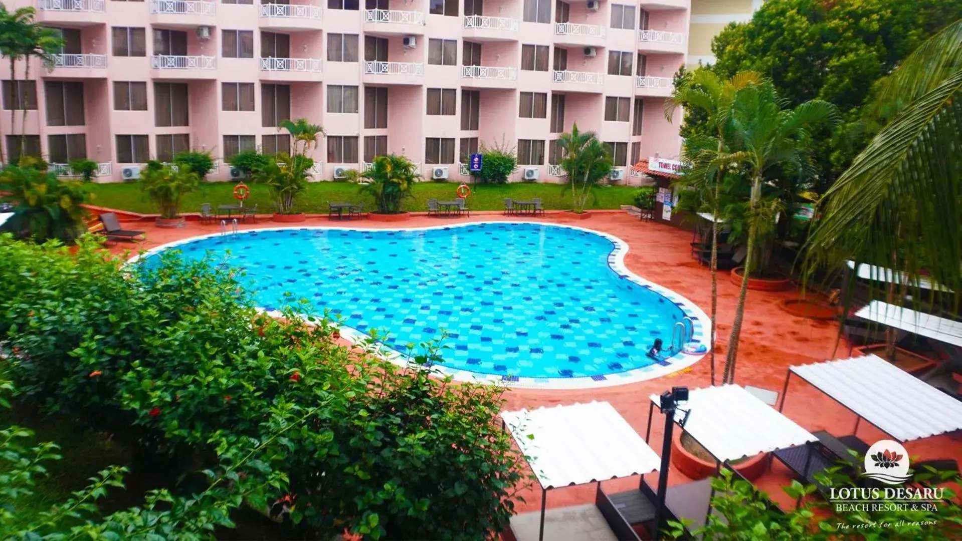 Swimming pool in Lotus Desaru Beach Resort & Spa Swimming pool in Lotus Desaru Beach Resort & Spa