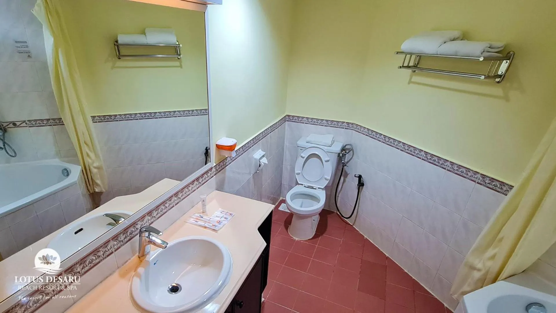 Shower in Lotus Desaru Beach Resort & Spa