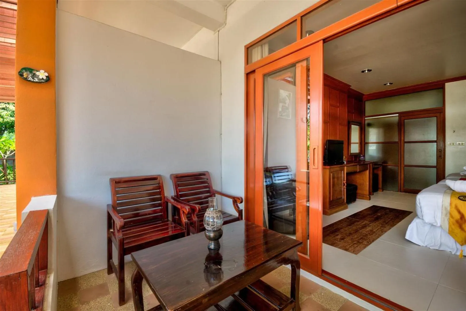 Bed in Palm Beach Resort