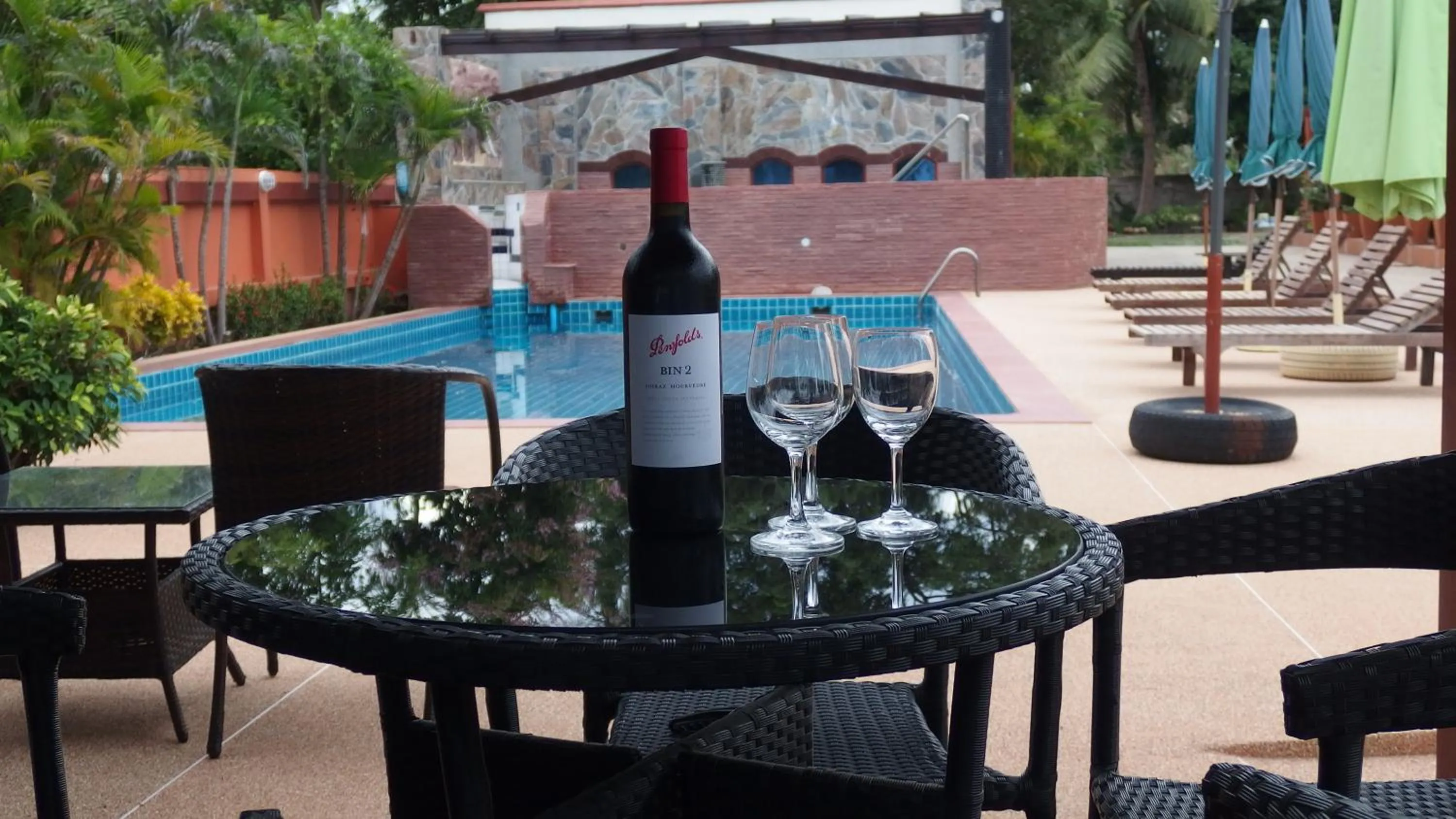 Lounge or bar in Palm Beach Resort