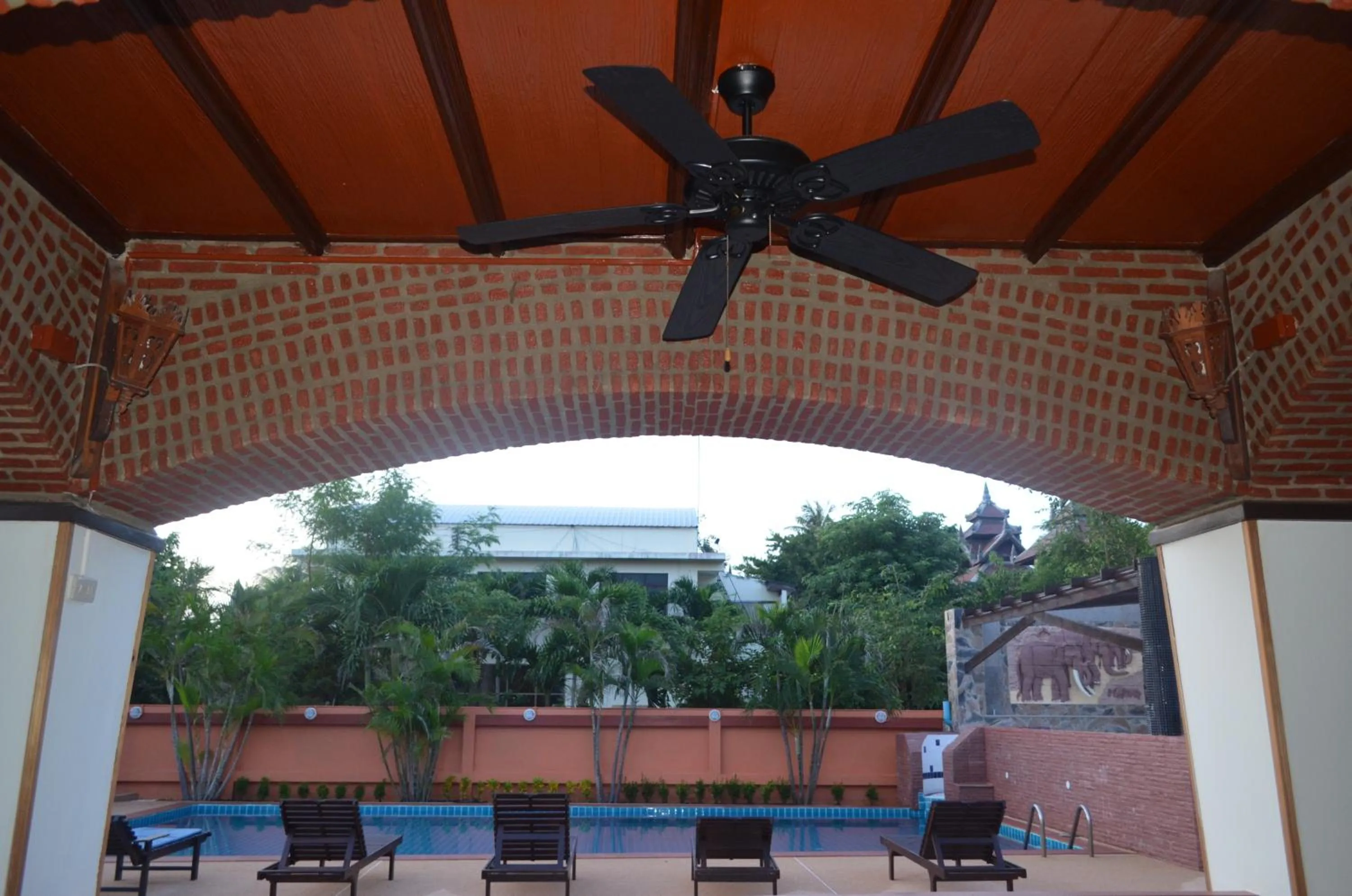 Dining area in Palm Beach Resort