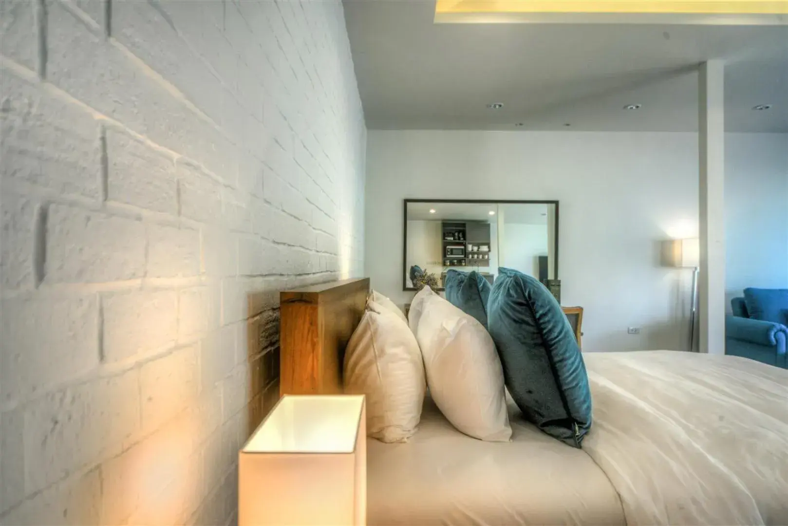 Bed in Palm Beach Resort Bed in Palm Beach Resort