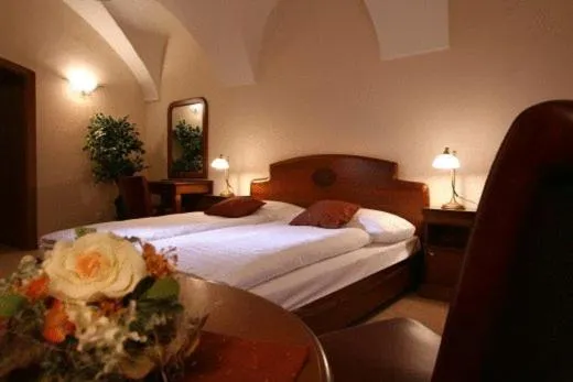 Bed in Kastiel Lucivna