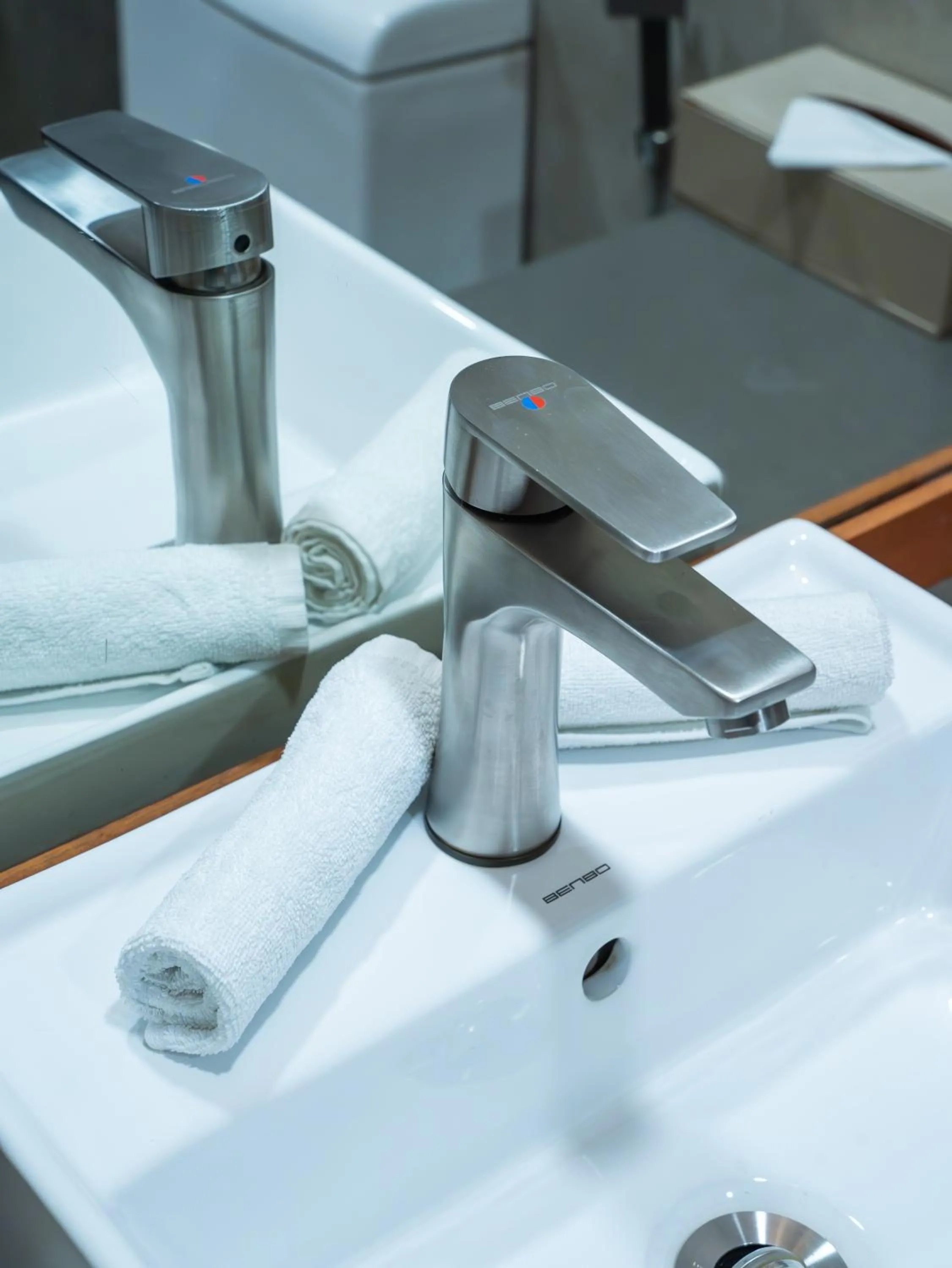 Bathroom in Araamu Hotels Maldives at Dhiffushi