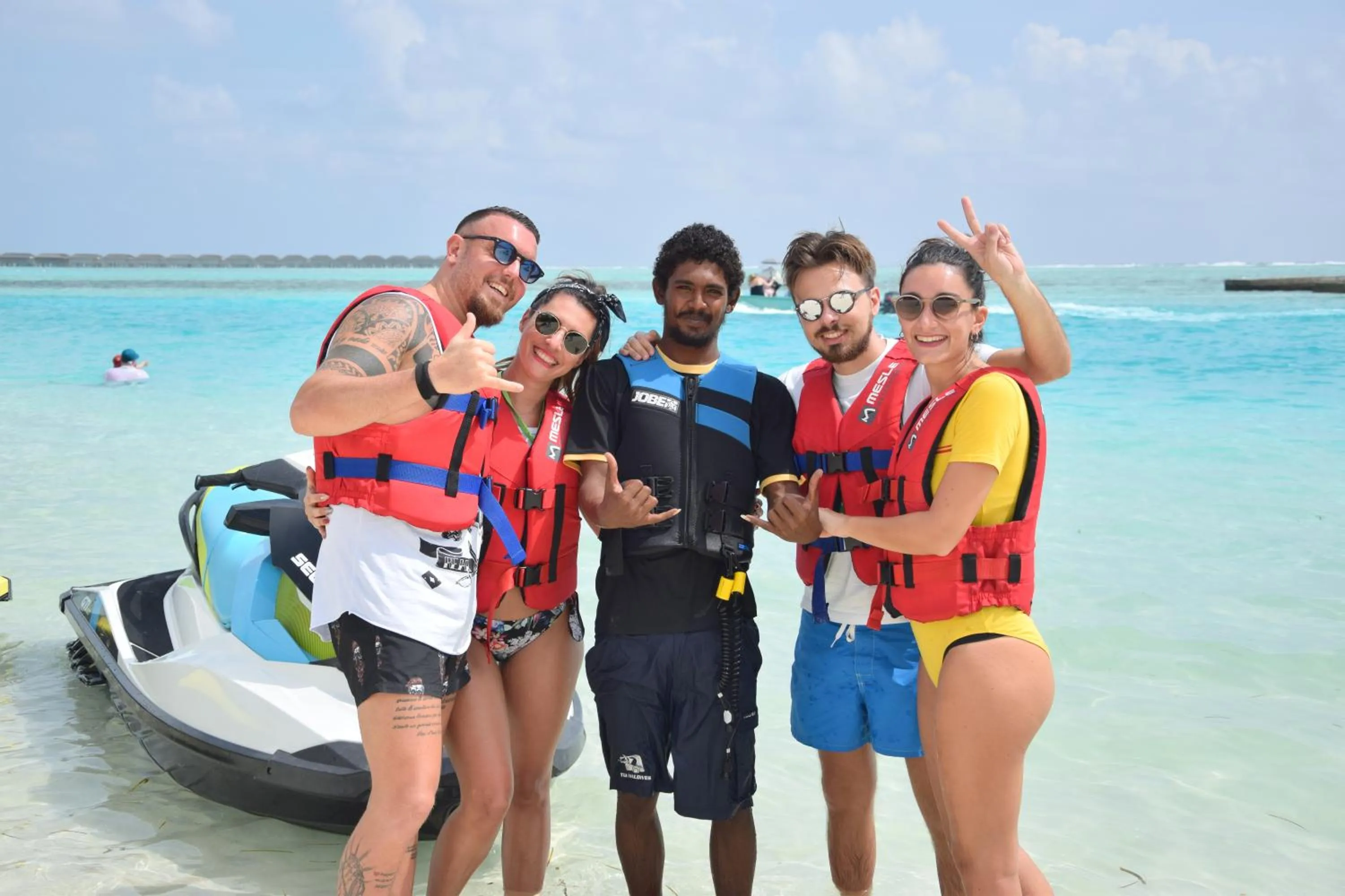 People in Araamu Hotels Maldives at Dhiffushi