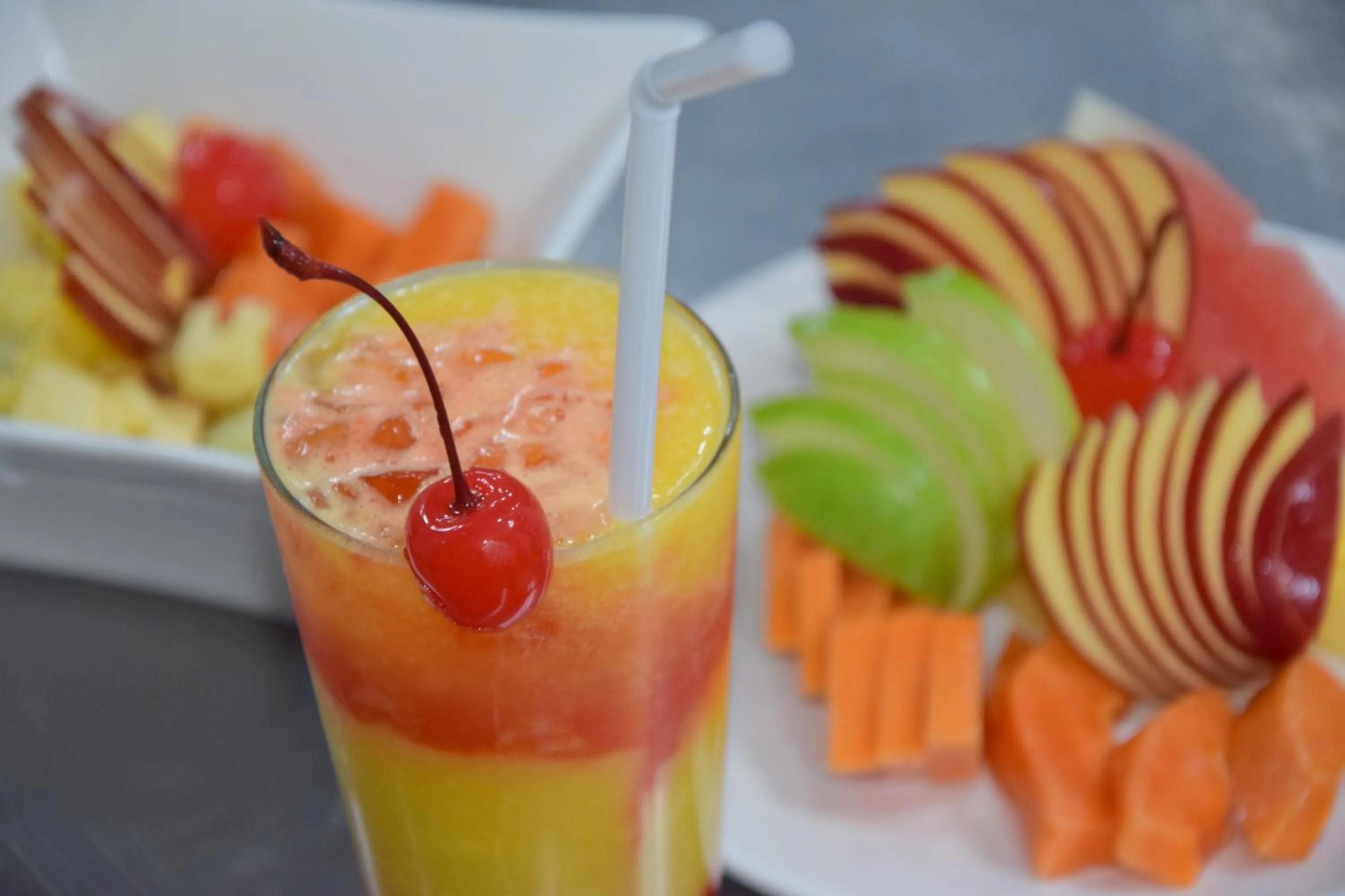 Food and drinks in Araamu Hotels Maldives at Dhiffushi