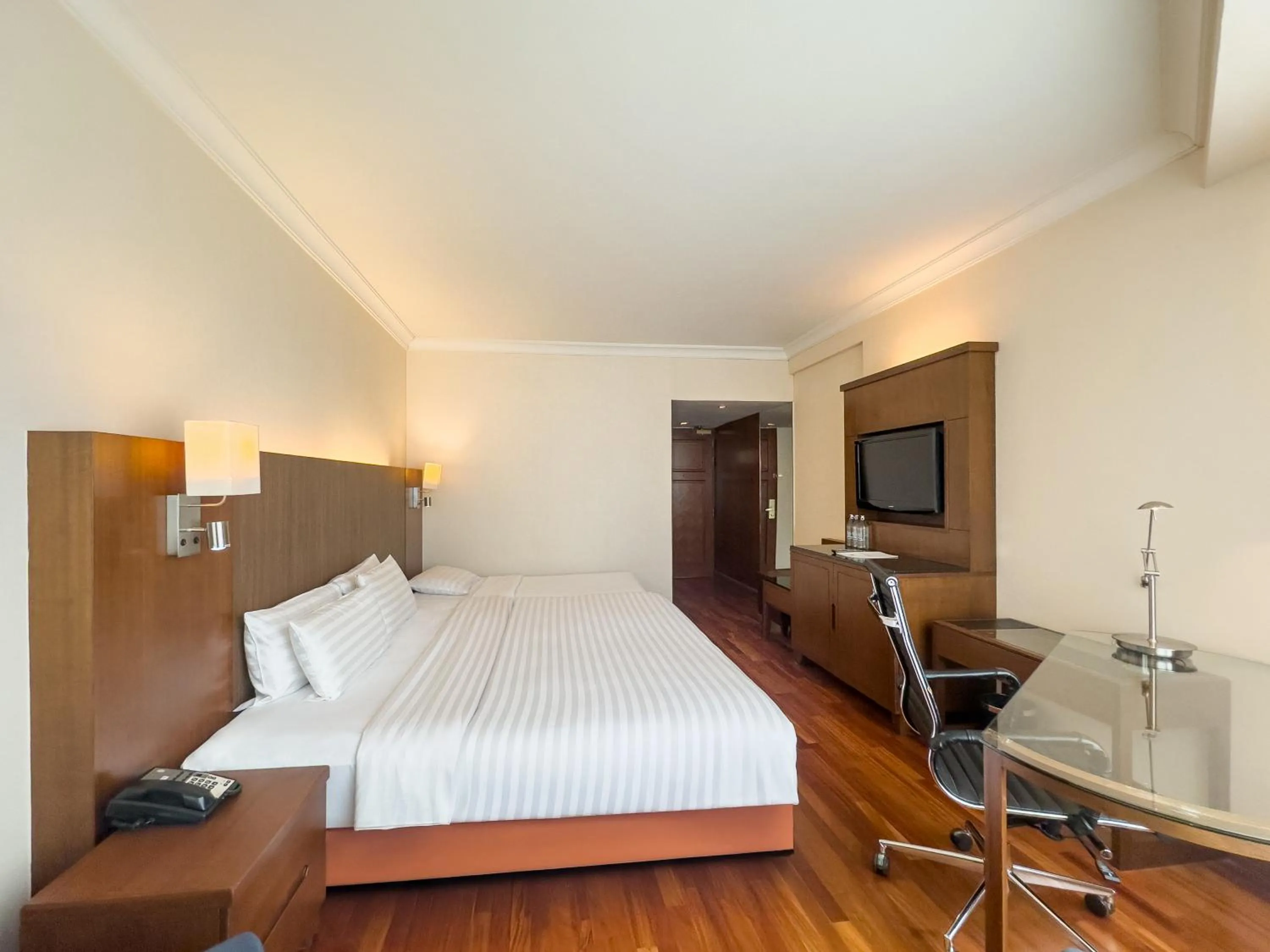 Bed in Rembrandt Hotel Bangkok