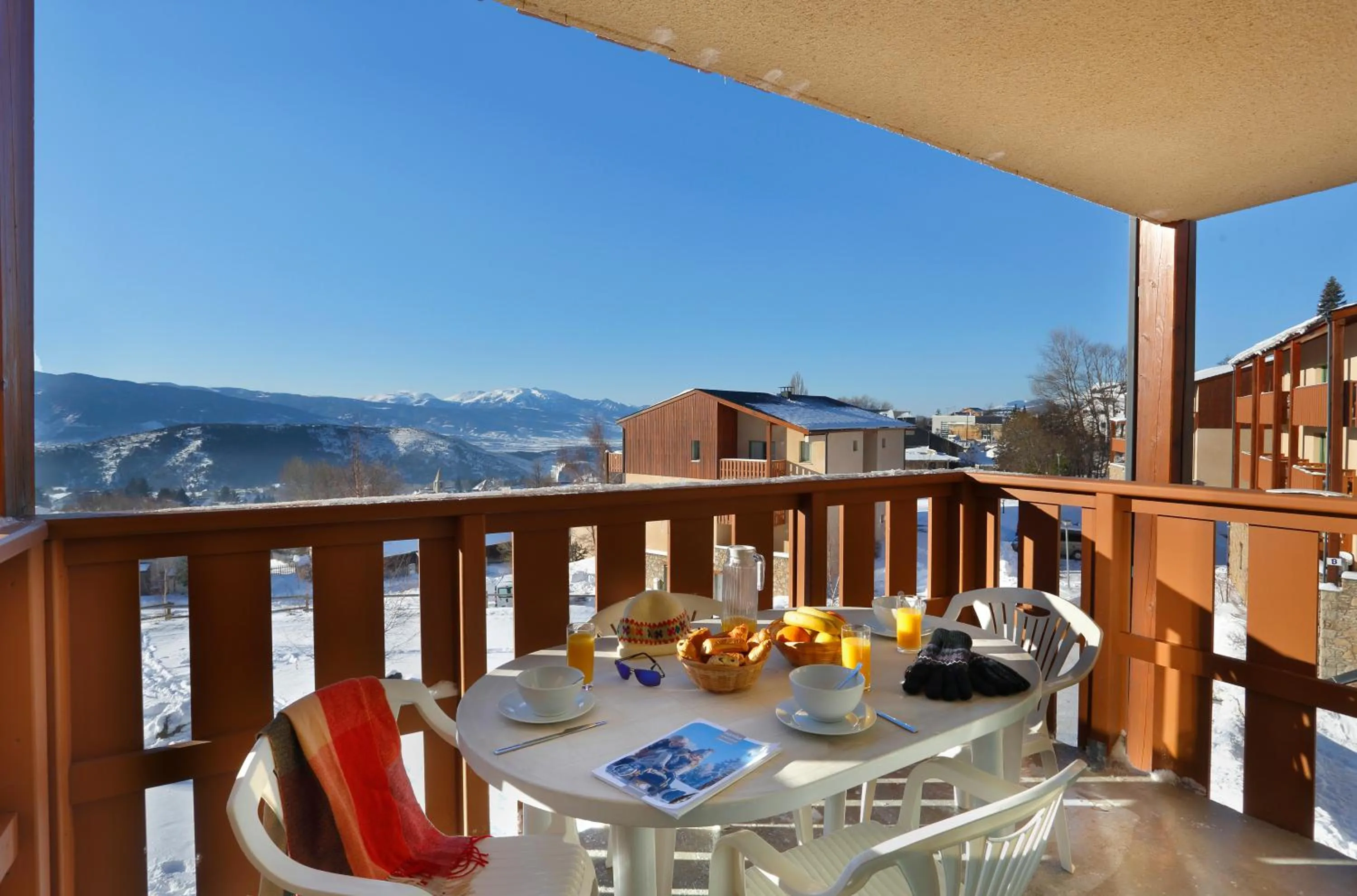 Balcony/Terrace in Résidence Néméa Les Chalets Du Belvédère