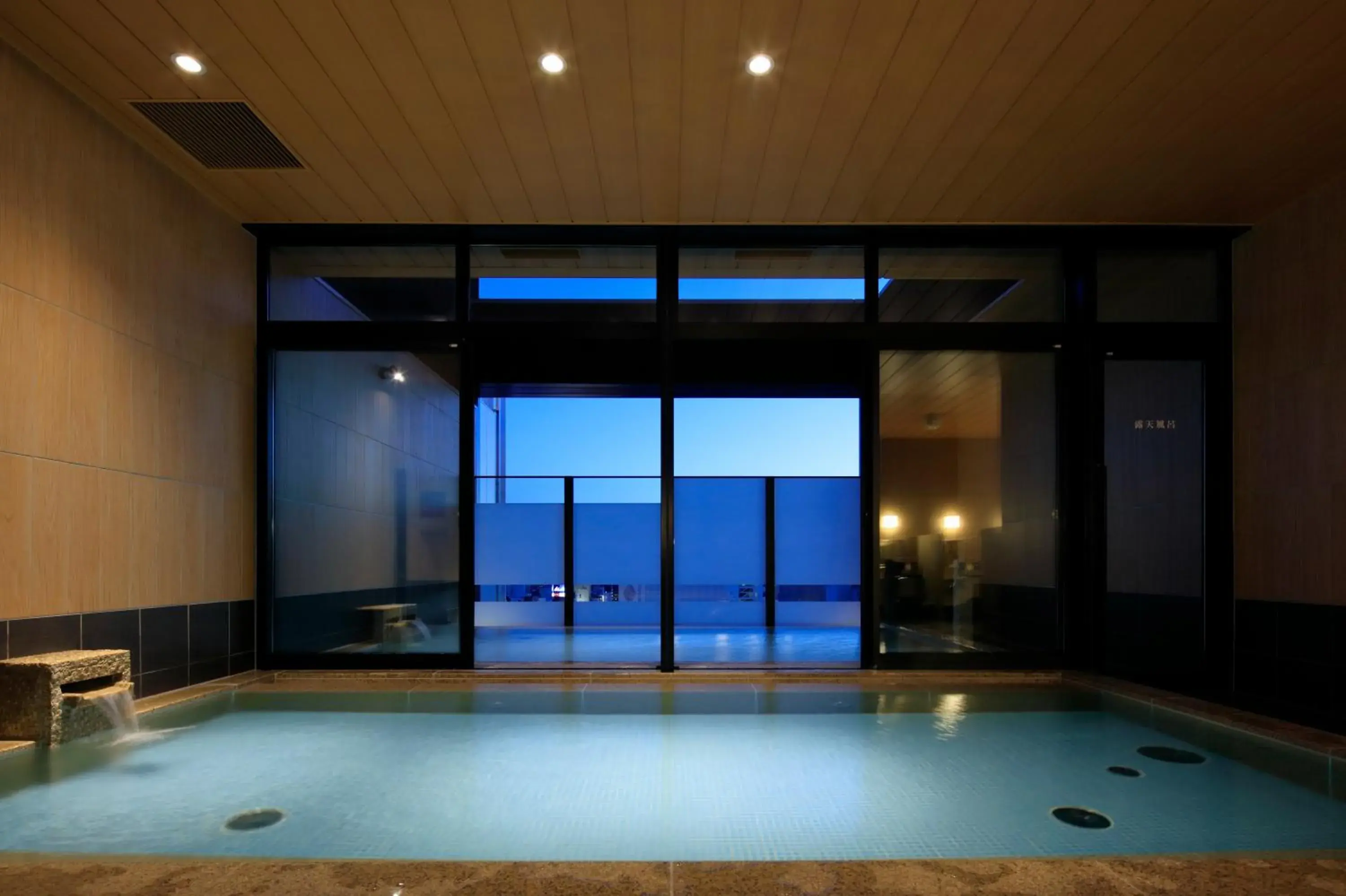 Corner King Room (2 Adults) in Candeo Hotels Hiroshima Hatchobori Corner King Room (2 Adults) in Candeo Hotels Hiroshima Hatchobori