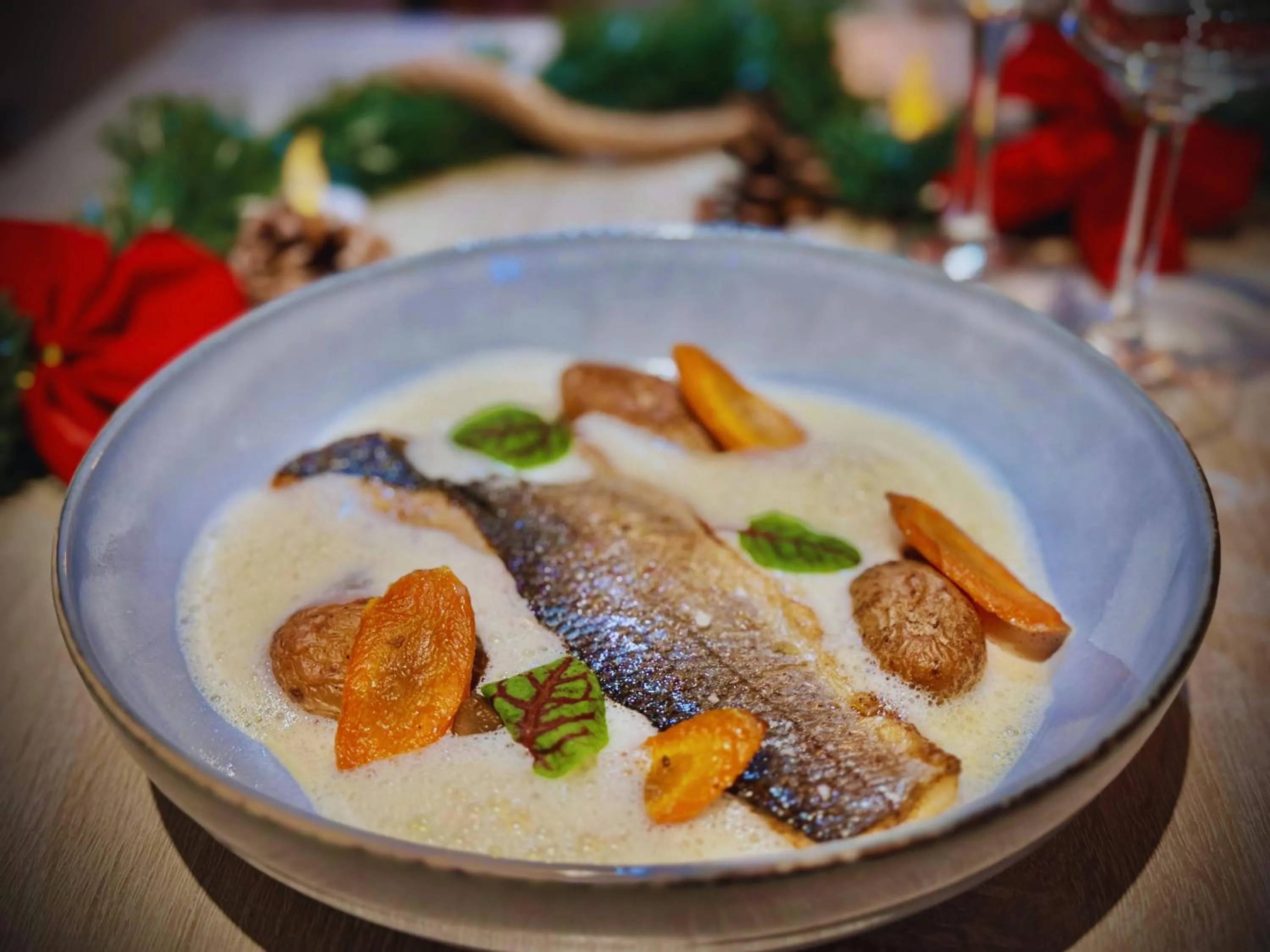 Restaurant/places to eat in Hotel Restaurant Les Chataigniers