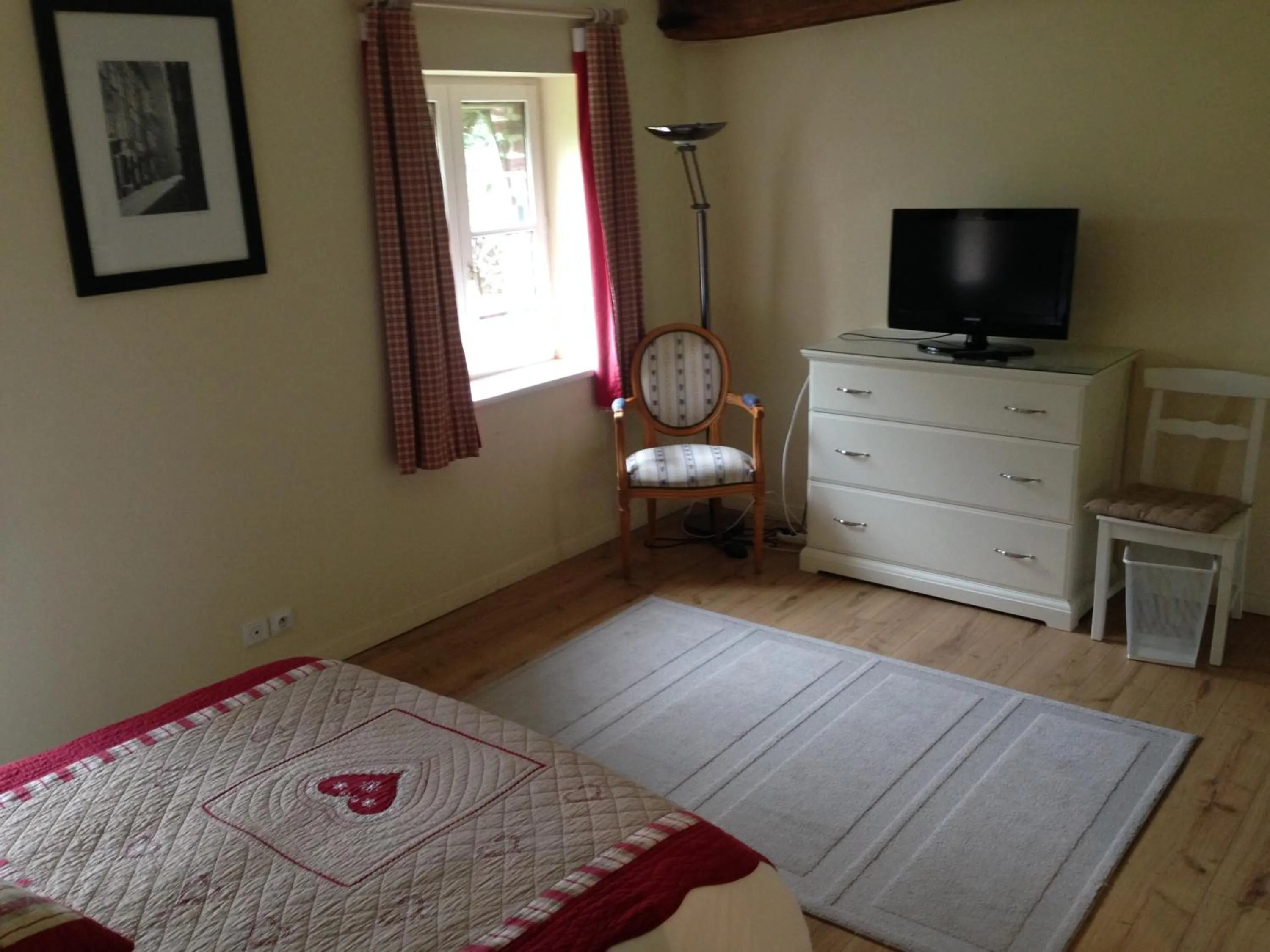 Bedroom, Bed in Gîte Du Haut Ballot