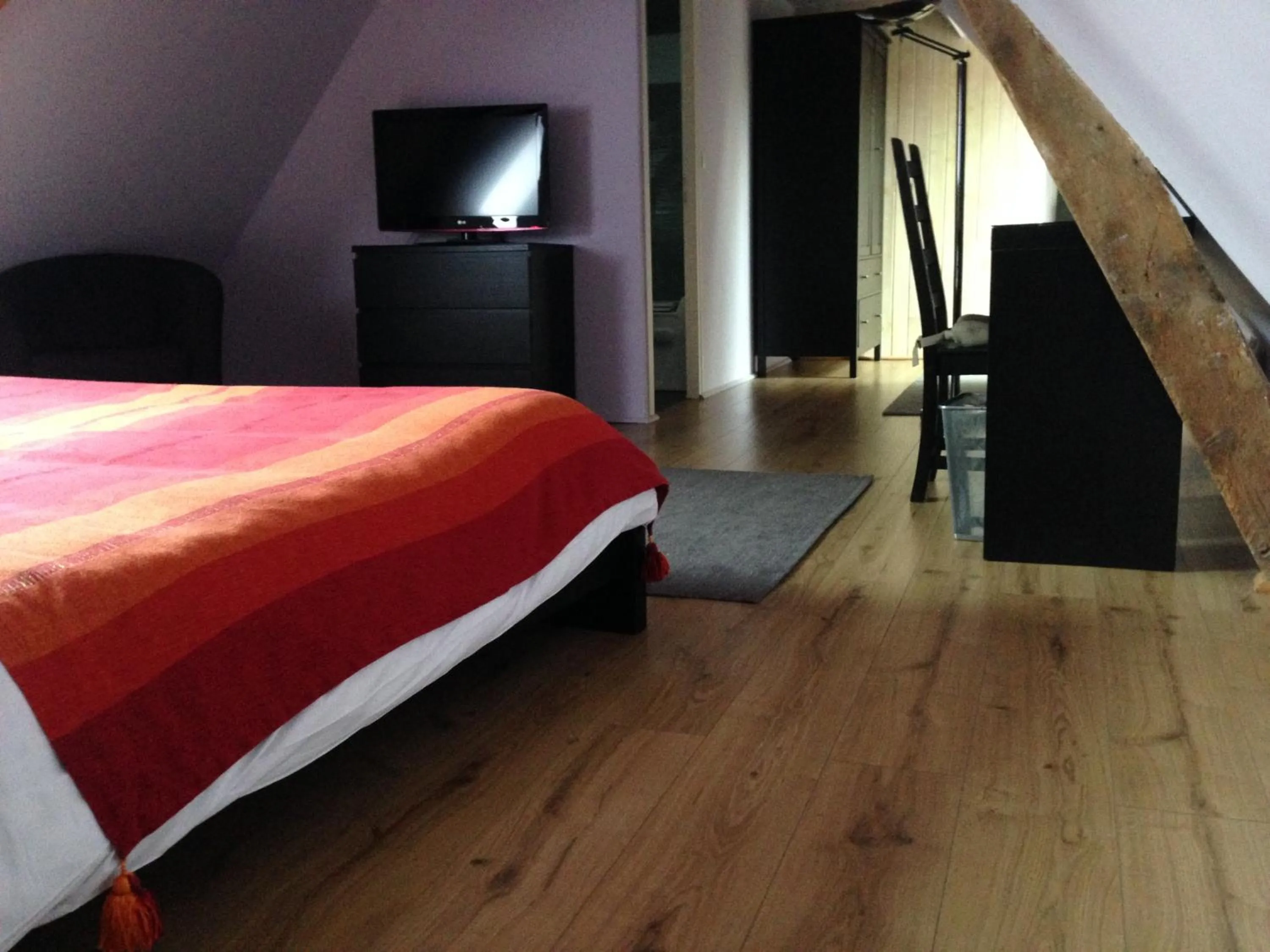 Photo of the whole room, Bed in Gîte Du Haut Ballot