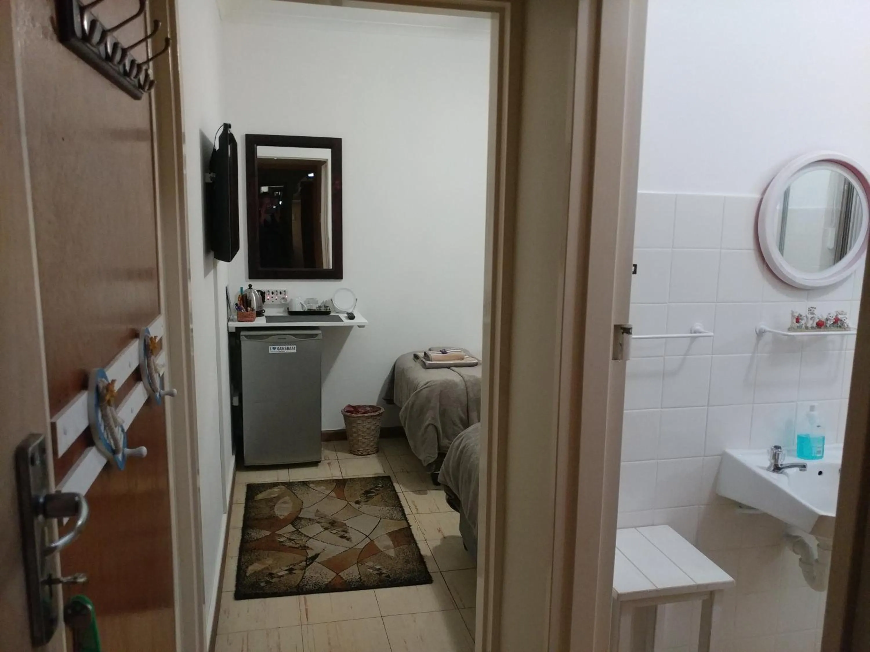 Shower in After8 B&B