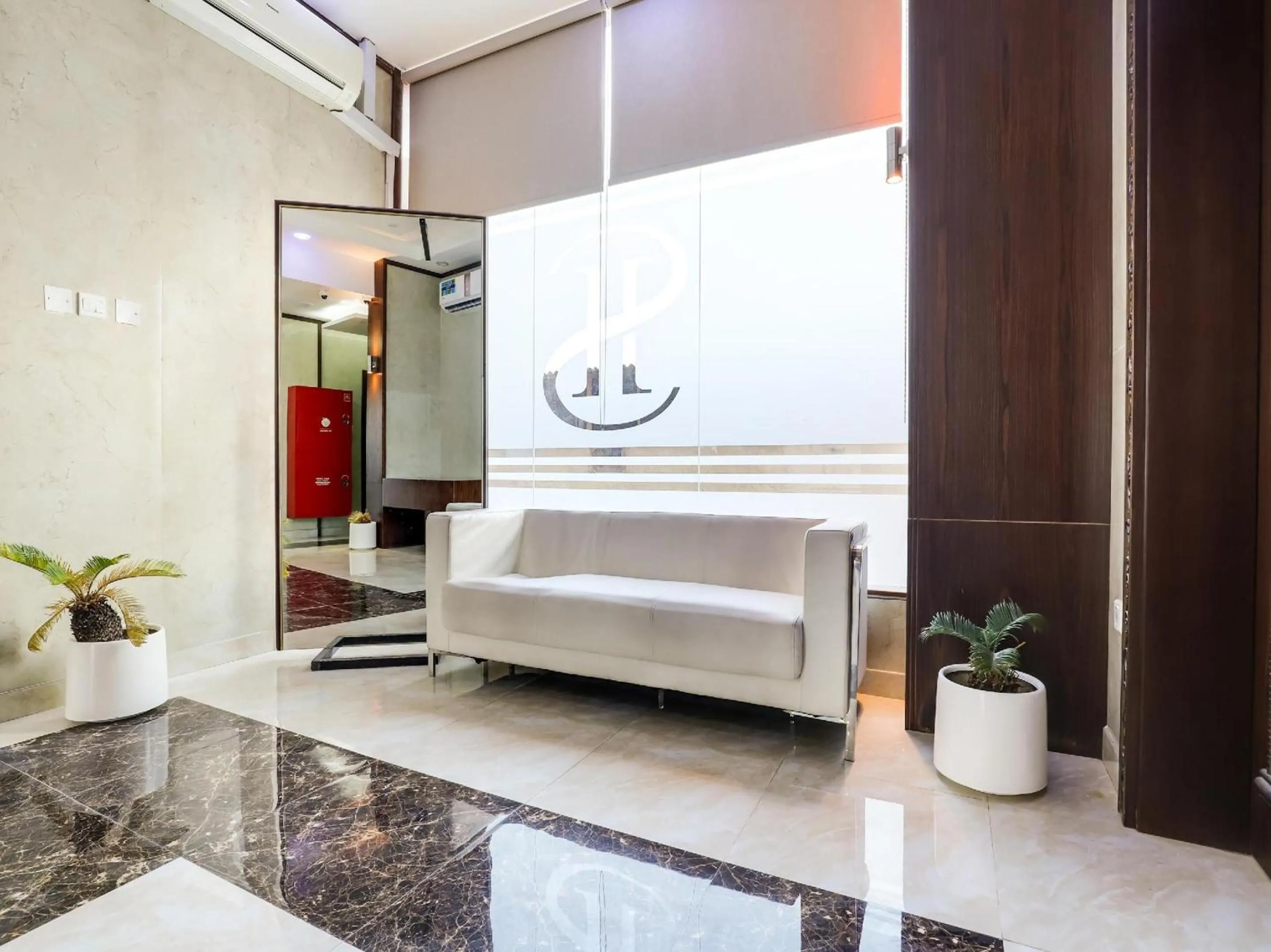 Lounge or bar in SH Hotel