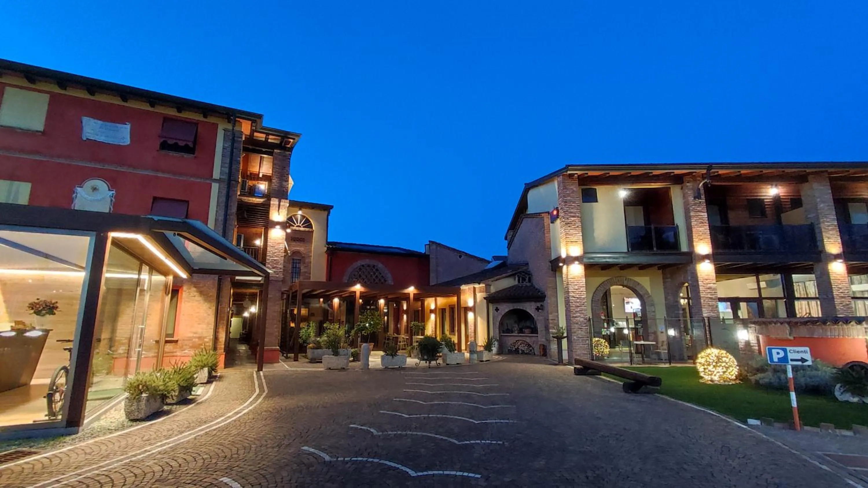 Property building in Luna Residence Hotel