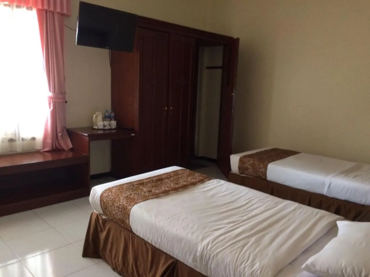 Bed in Dieng Kledung Pass Hotel & Restaurant