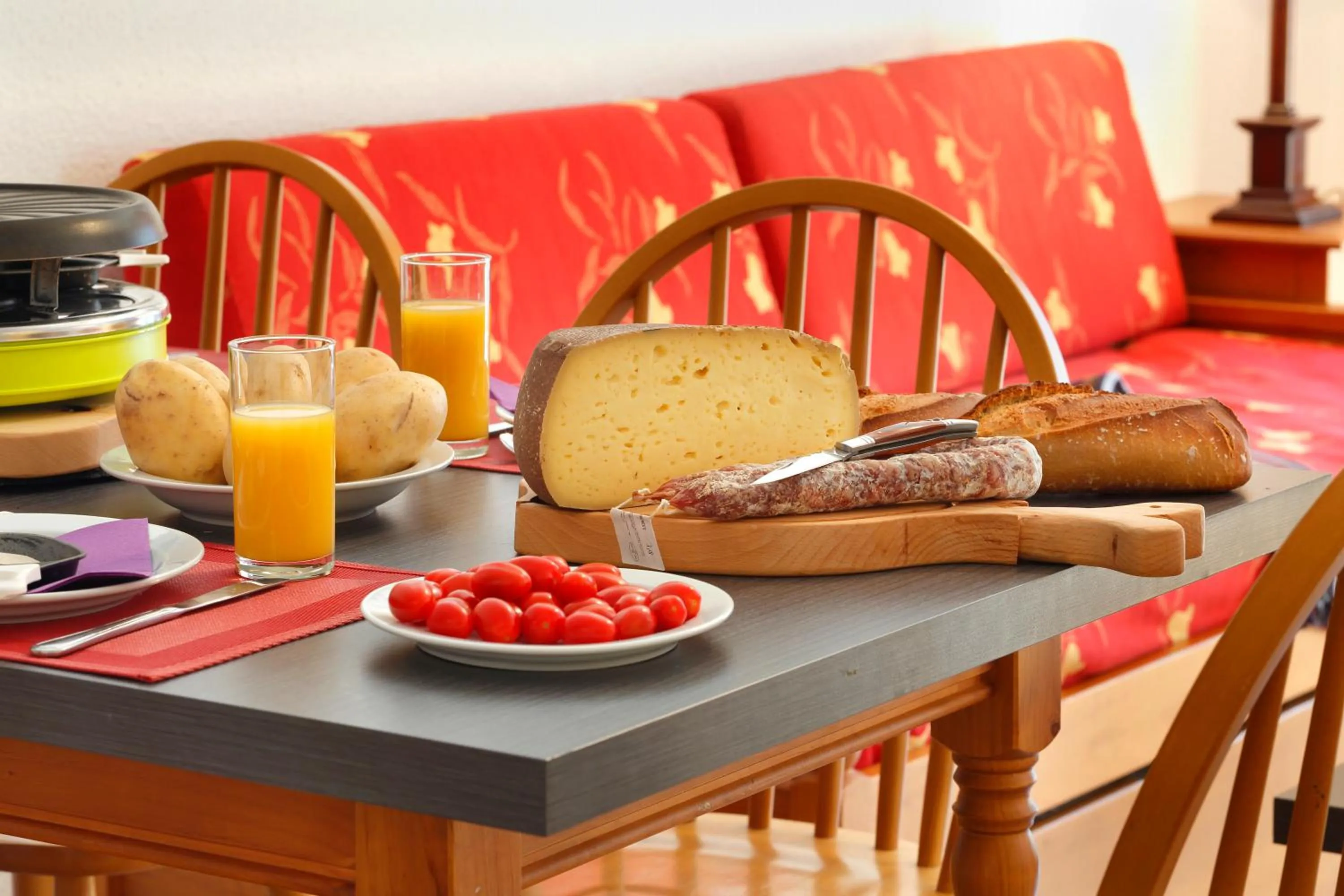 Dining area in Résidence Néméa Les Grands Ax