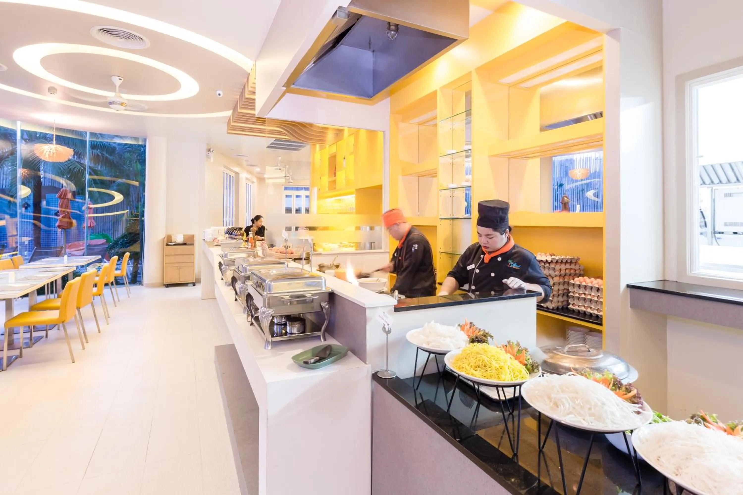 Restaurant/places to eat in The Beach Boutique House