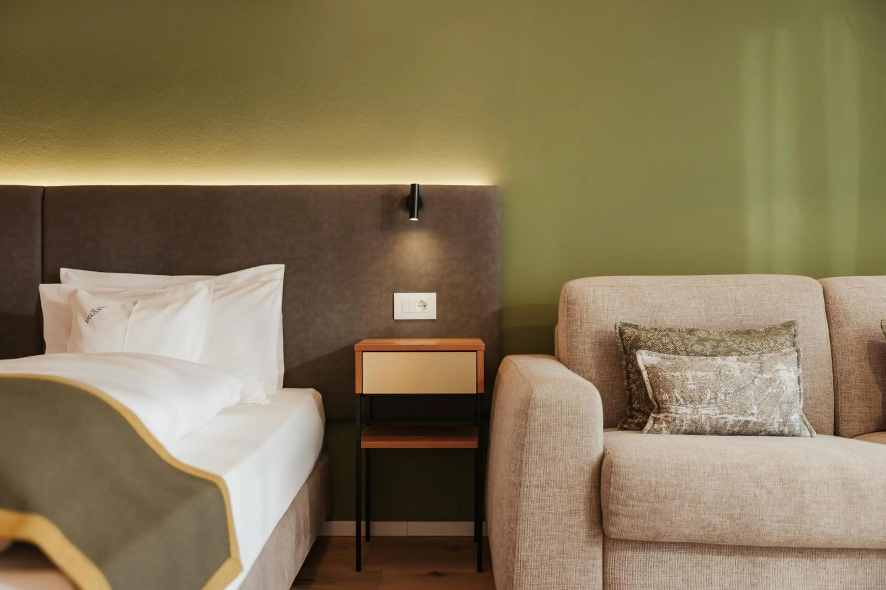 Bed in Hotel Diamant