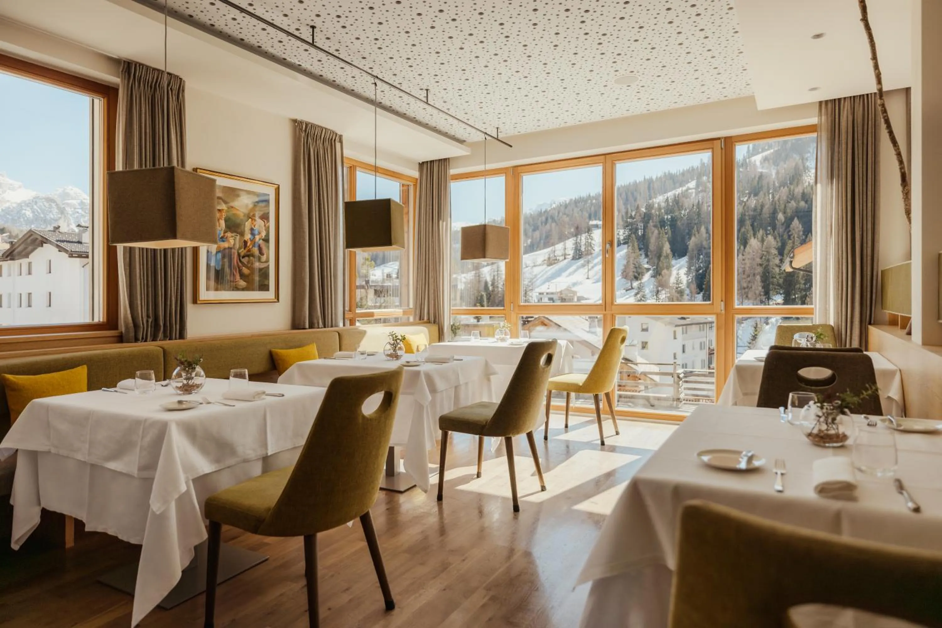 Restaurant/places to eat in Hotel Diamant