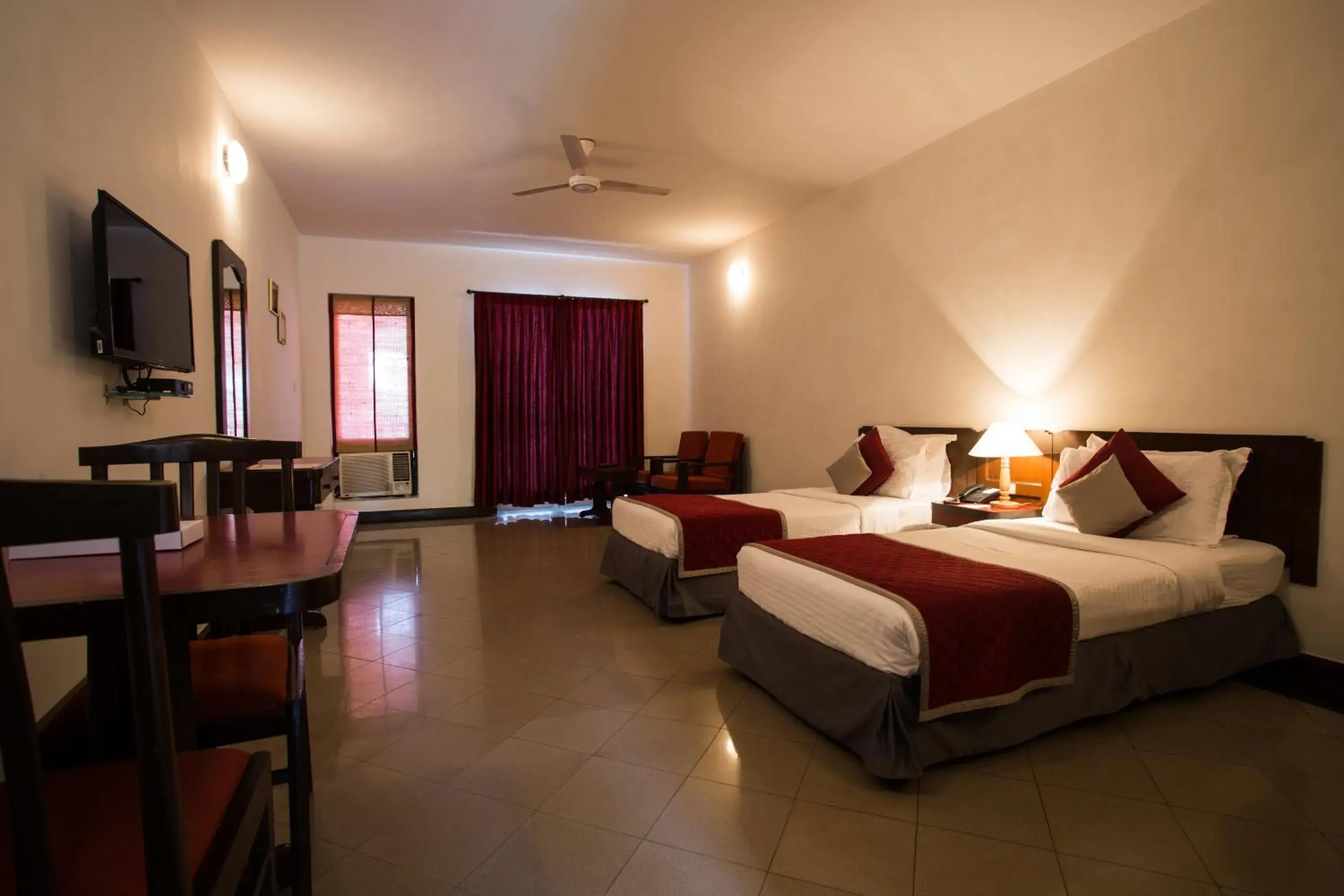 Bedroom, Bed in Resort Lagoa Azul Bedroom, Bed in Resort Lagoa Azul