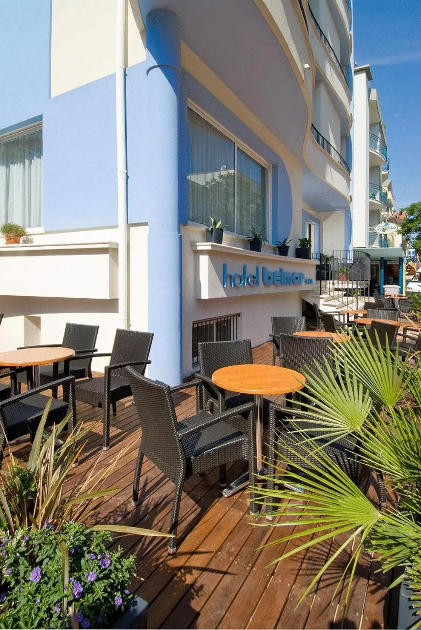 Property building in Hotel Belmar