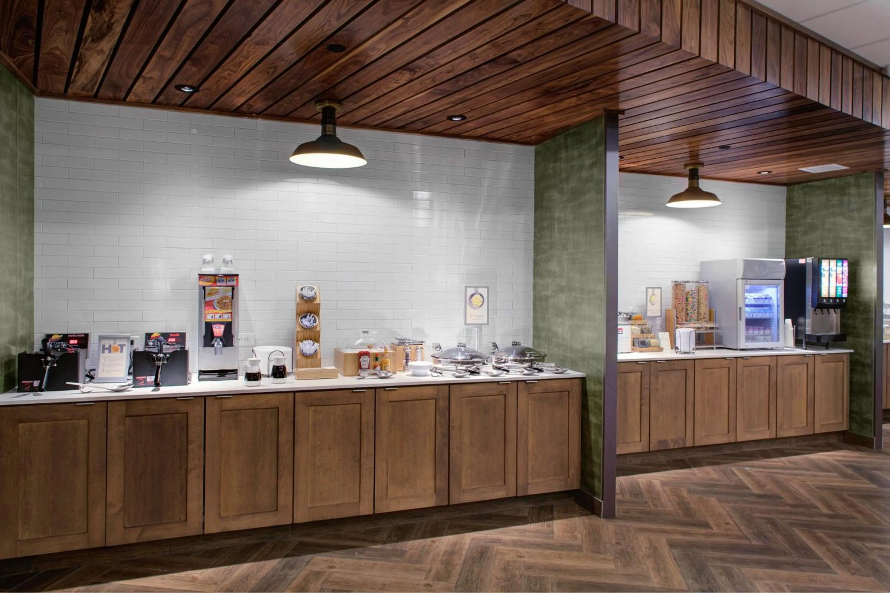 Breakfast in Fairfield Inn & Suites by Marriott Allentown West