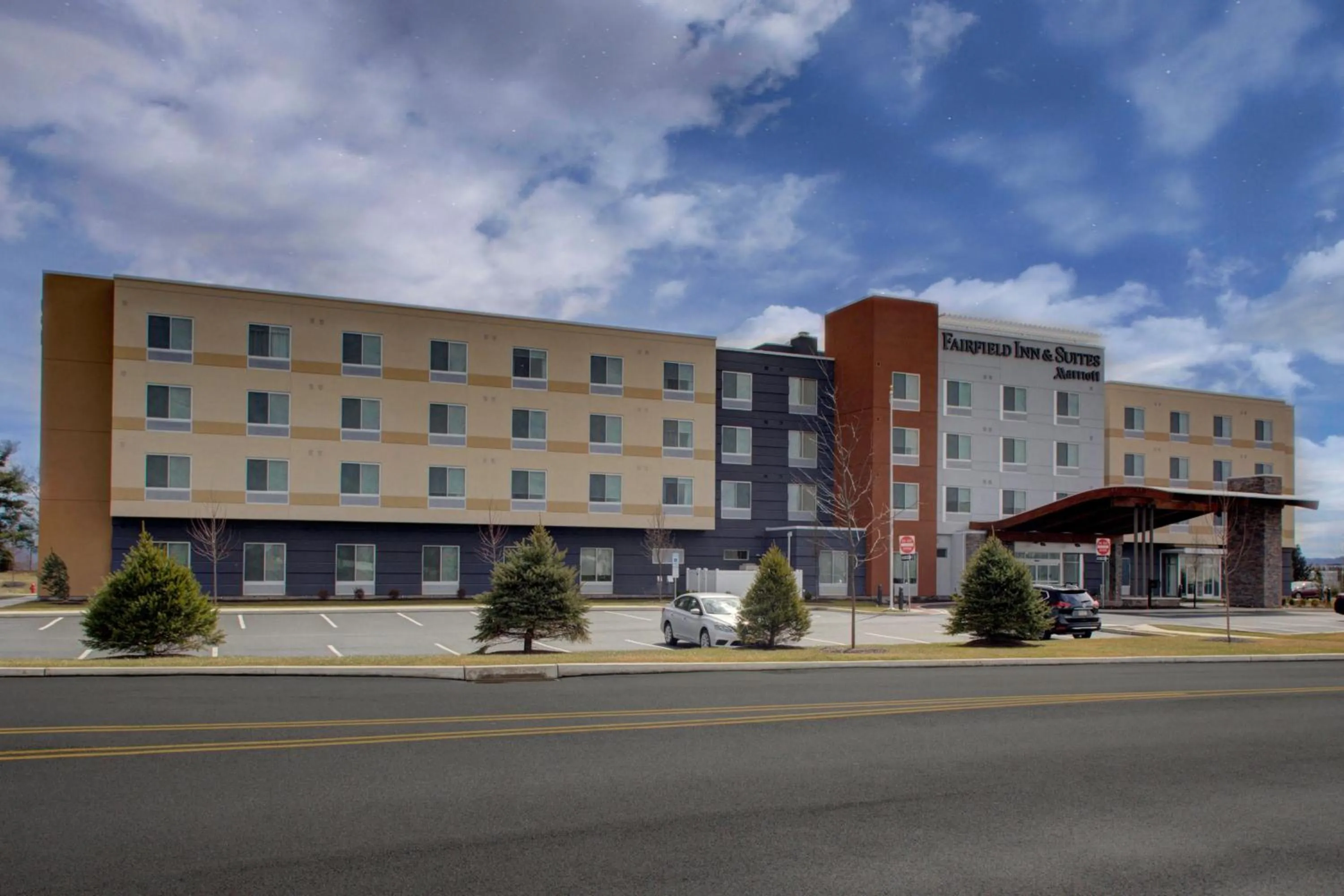Property building in Fairfield Inn & Suites by Marriott Allentown West