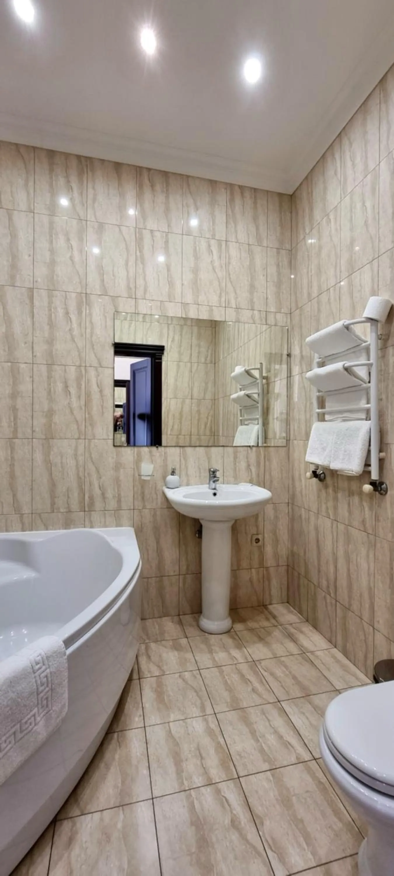 Toilet in Oreanda Hotel