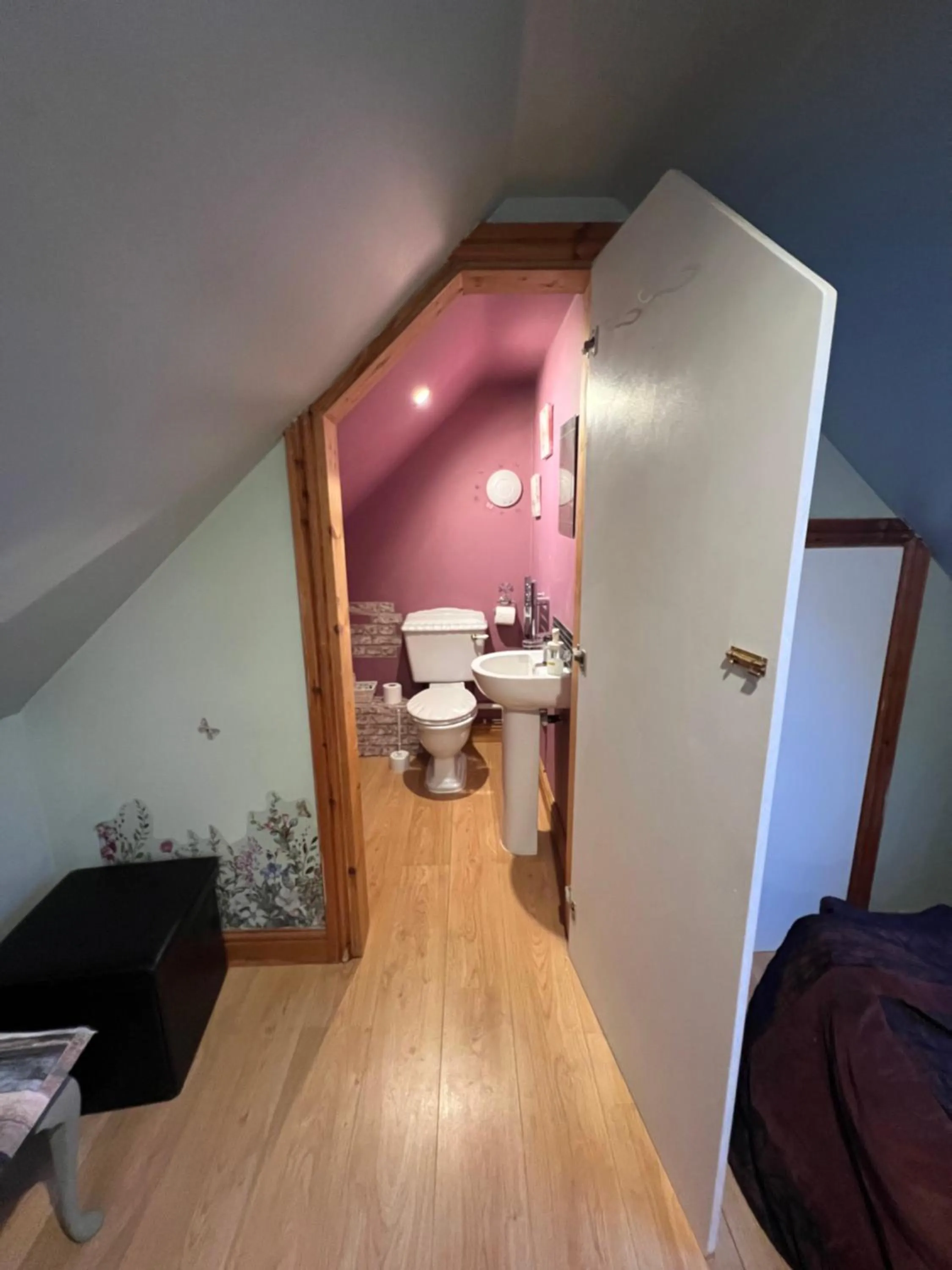 Toilet in Prelude Guesthouse, Brigsley Grimsby