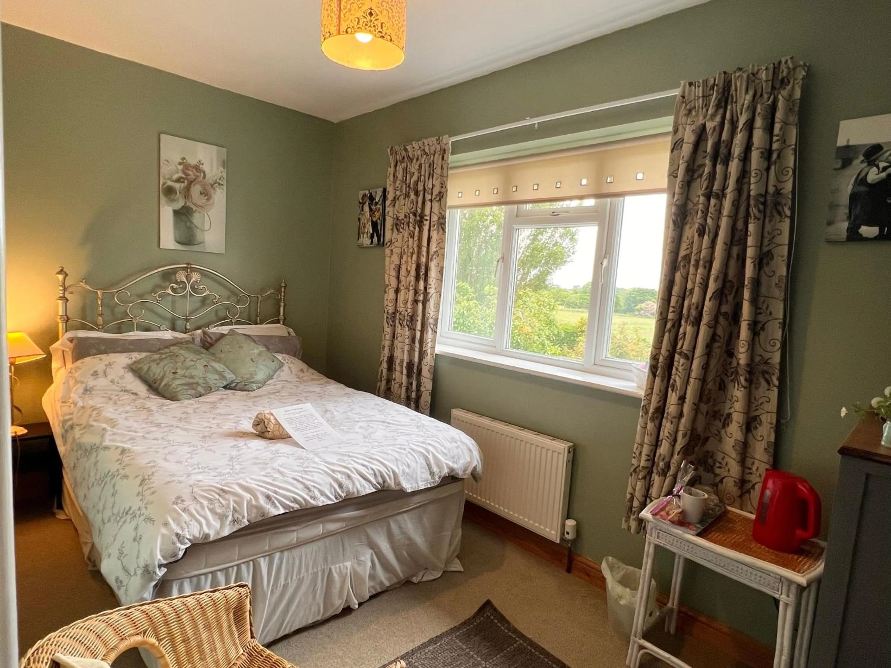 Bed in Prelude Guesthouse, Brigsley Grimsby