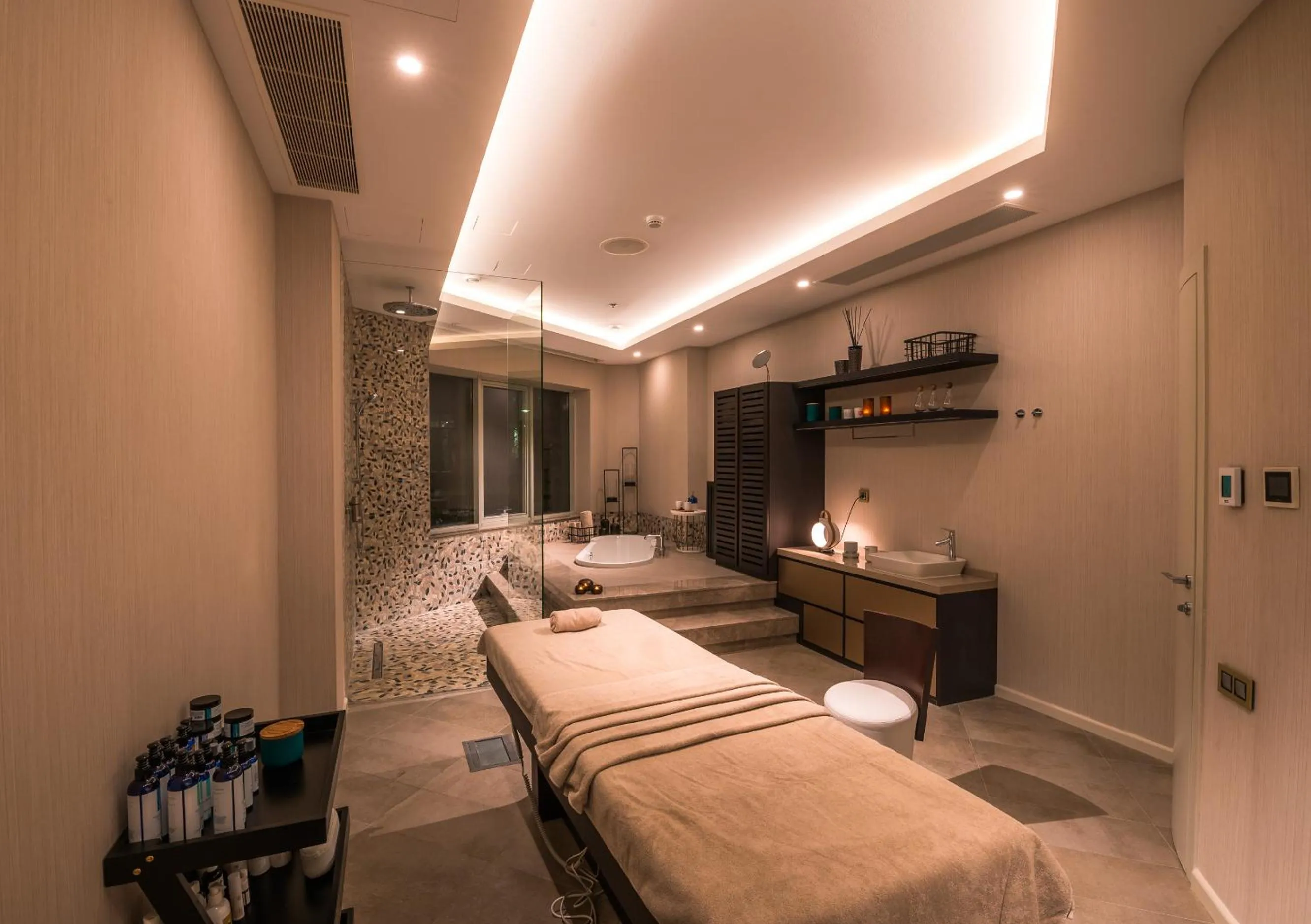 Massage in Paragraph Resort & Spa Shekvetili, Autograph Collection