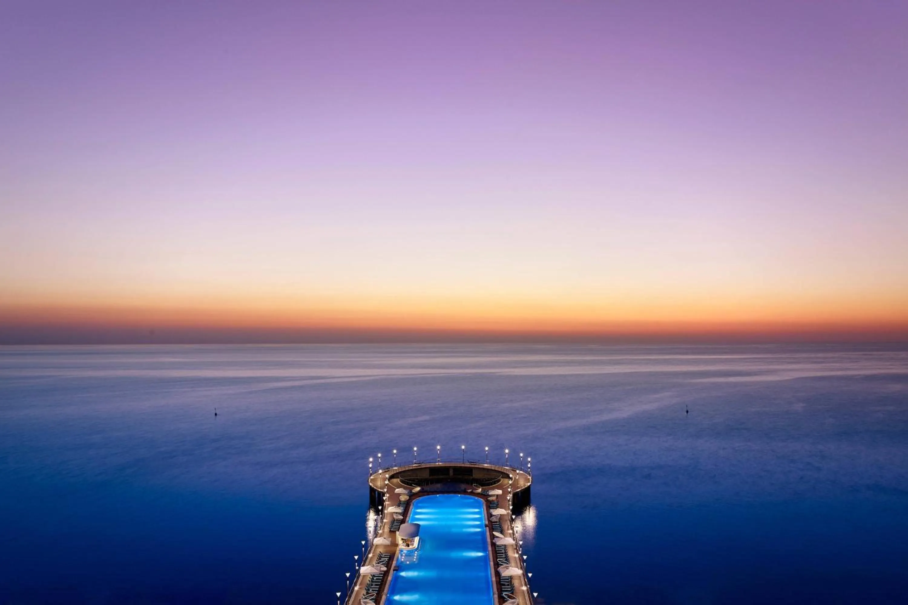 Swimming pool in Paragraph Resort & Spa Shekvetili, Autograph Collection