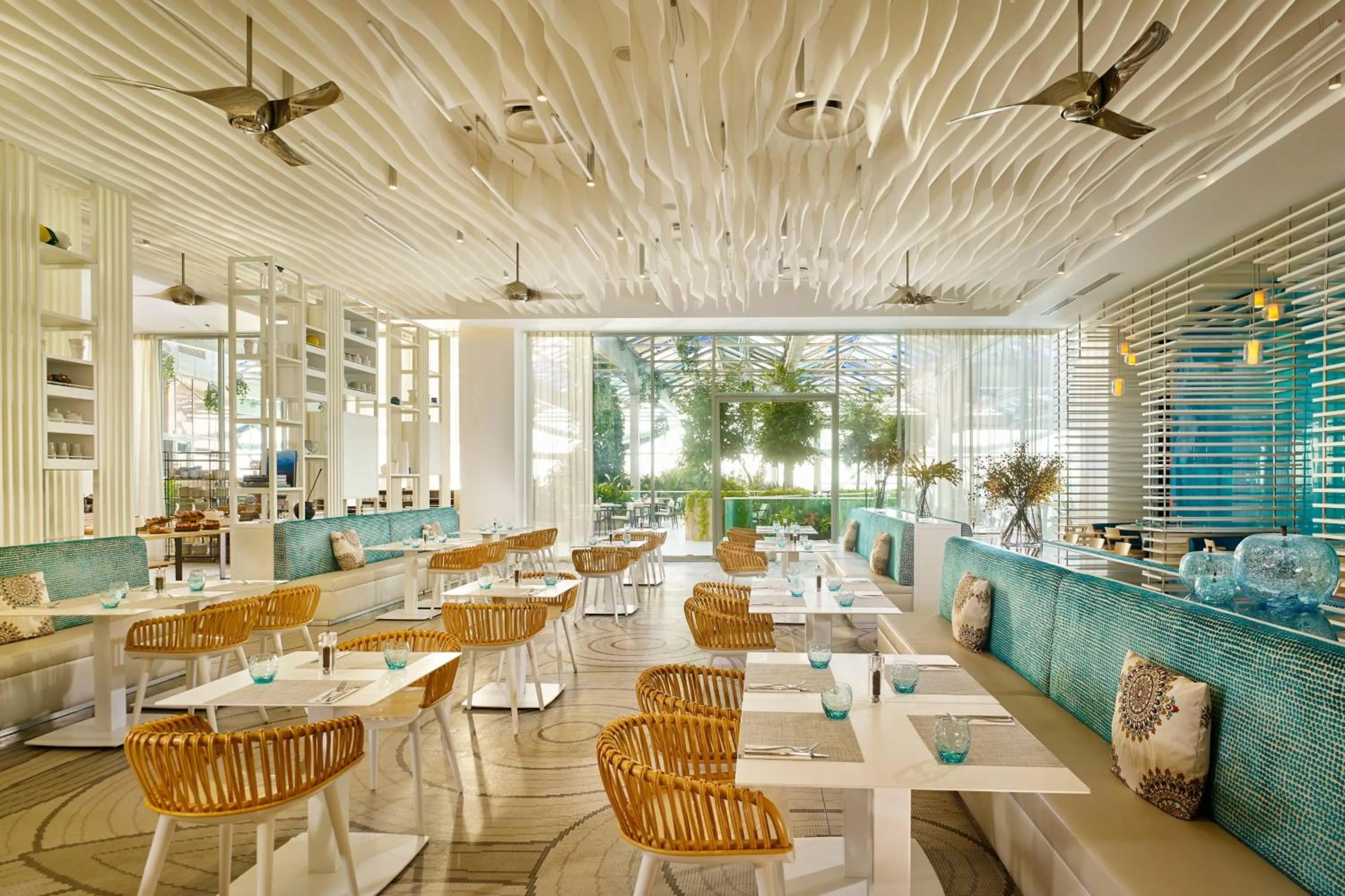 Restaurant/places to eat in Paragraph Resort & Spa Shekvetili, Autograph Collection