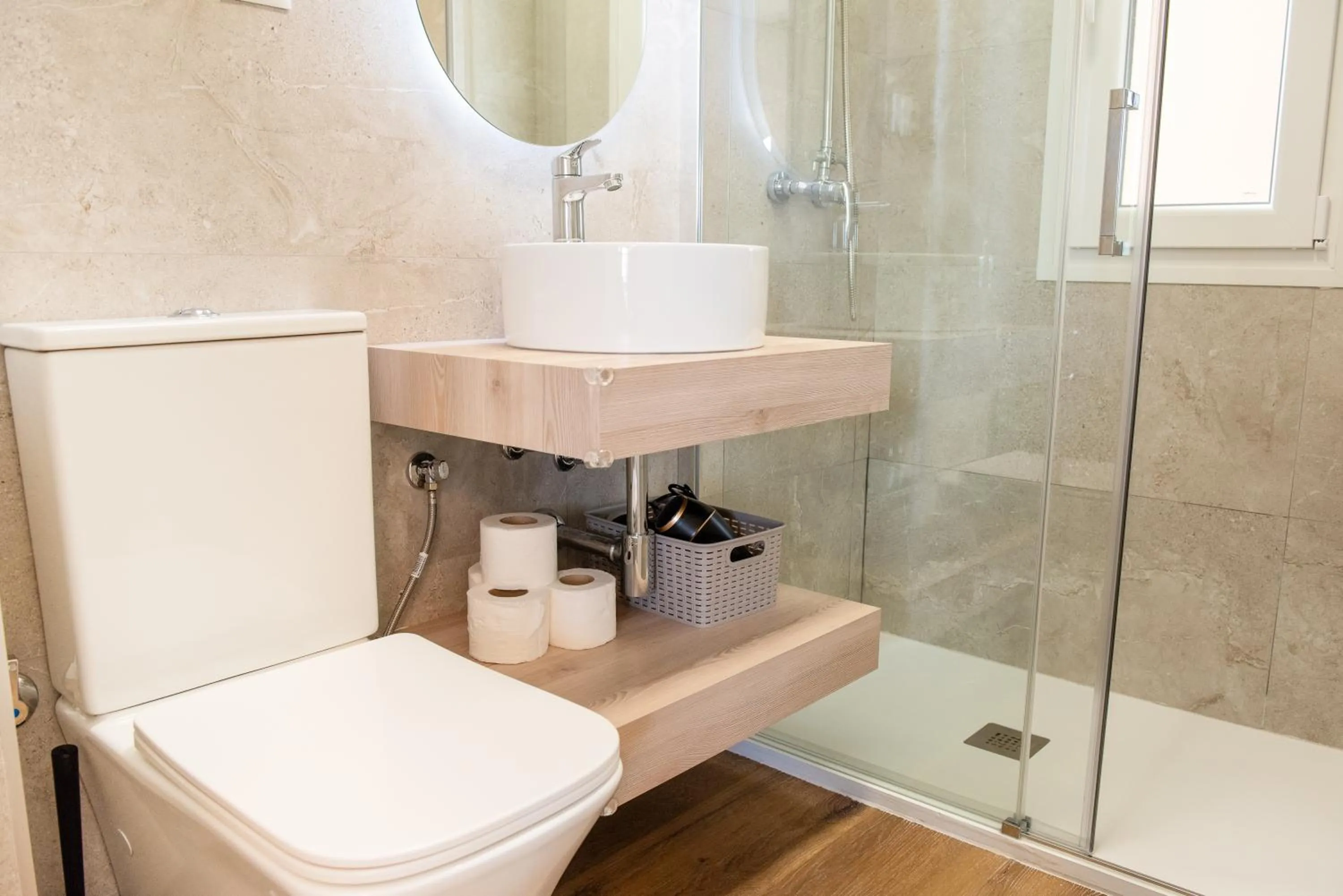 Bathroom in Apartamentos Suaces