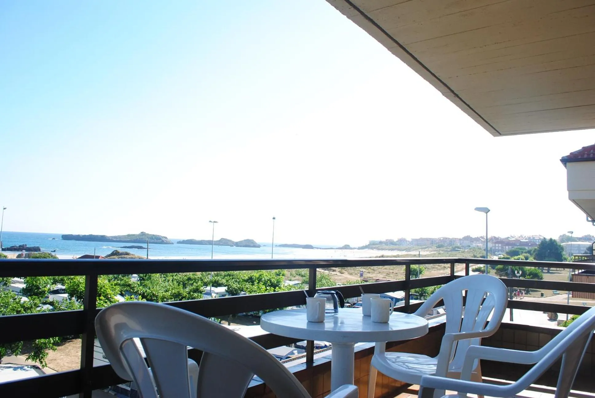 Day in Apartamentos Suaces