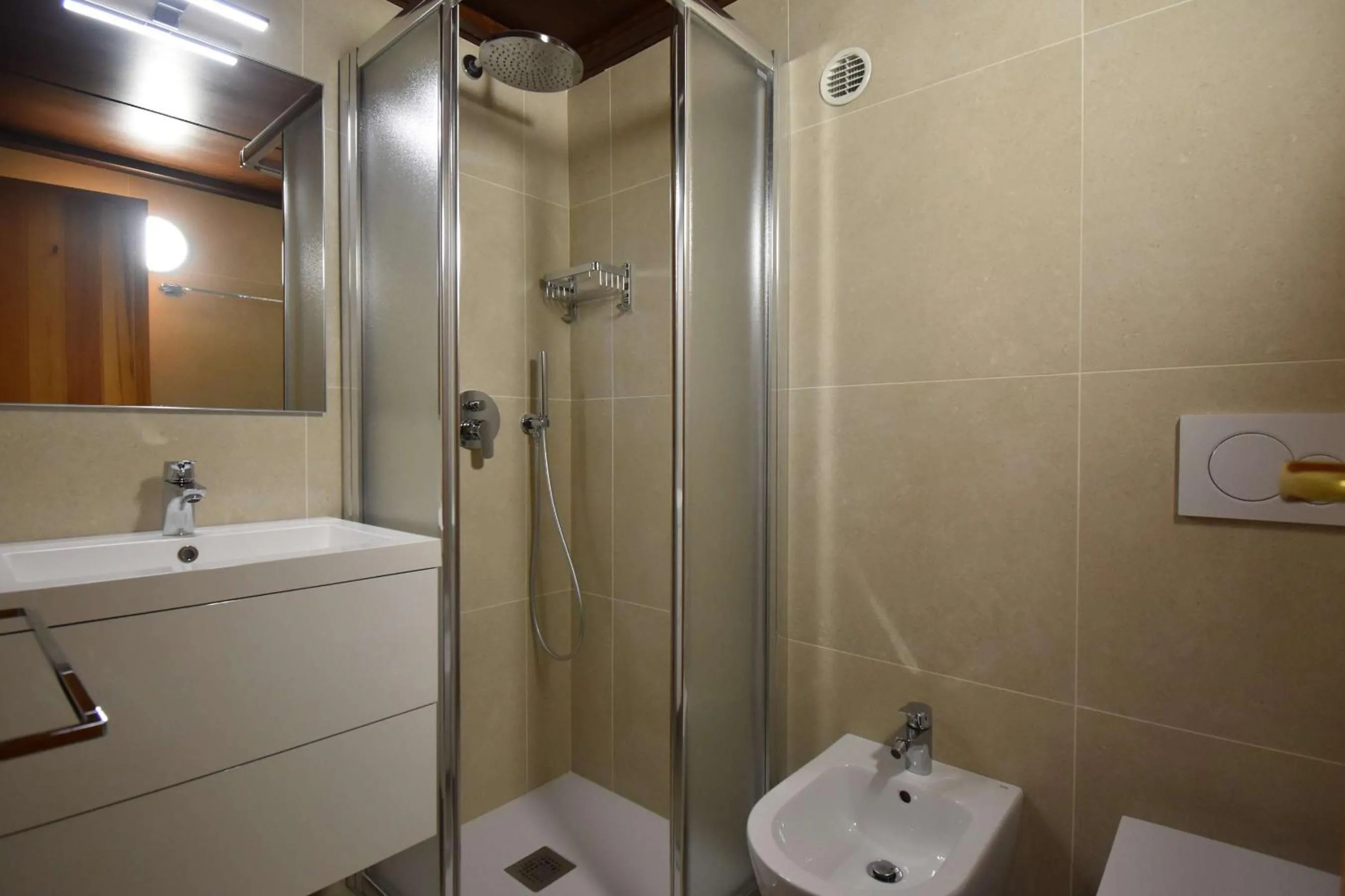Shower in Residenza Silvana