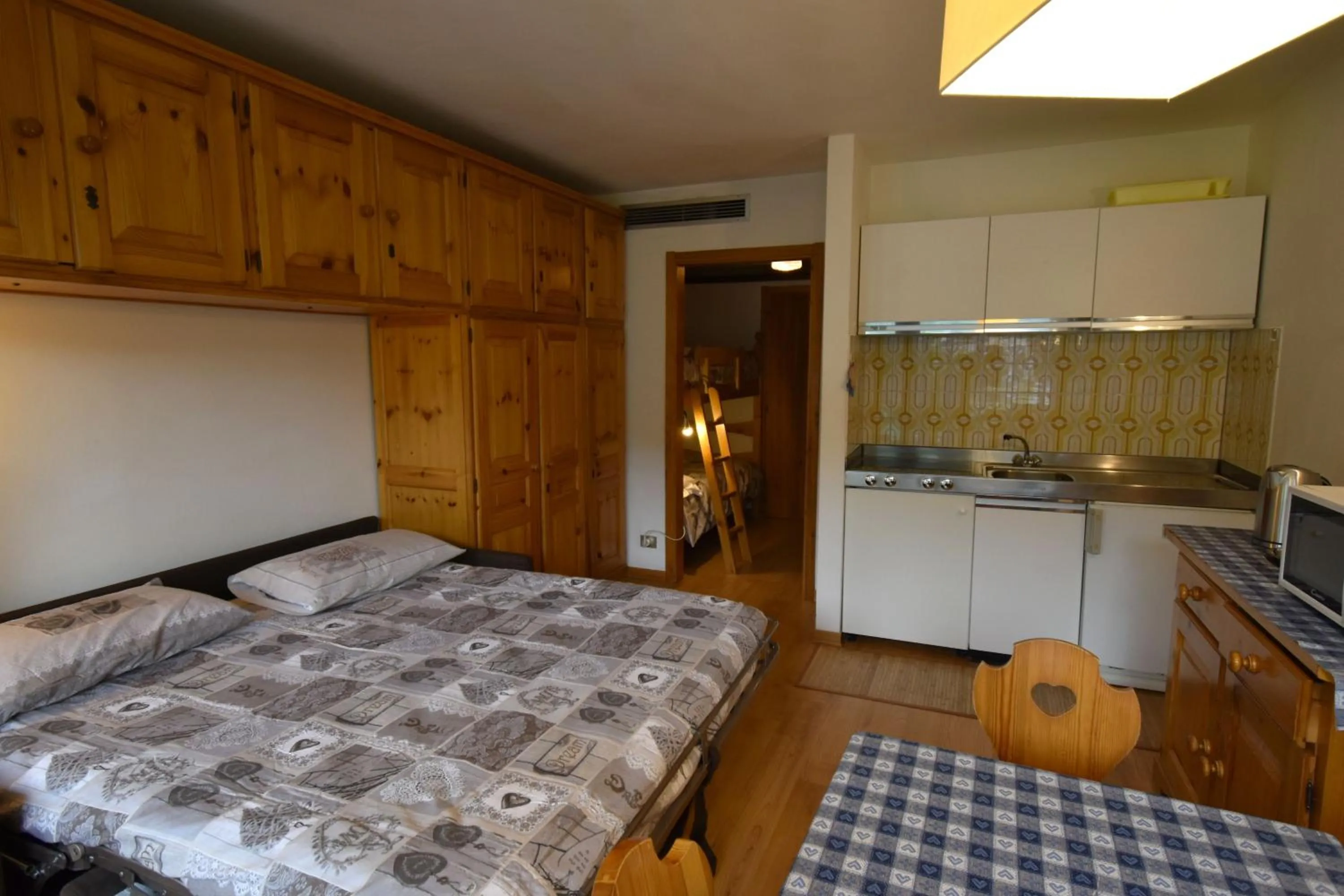 Kitchen or kitchenette, Bed in Residenza Silvana