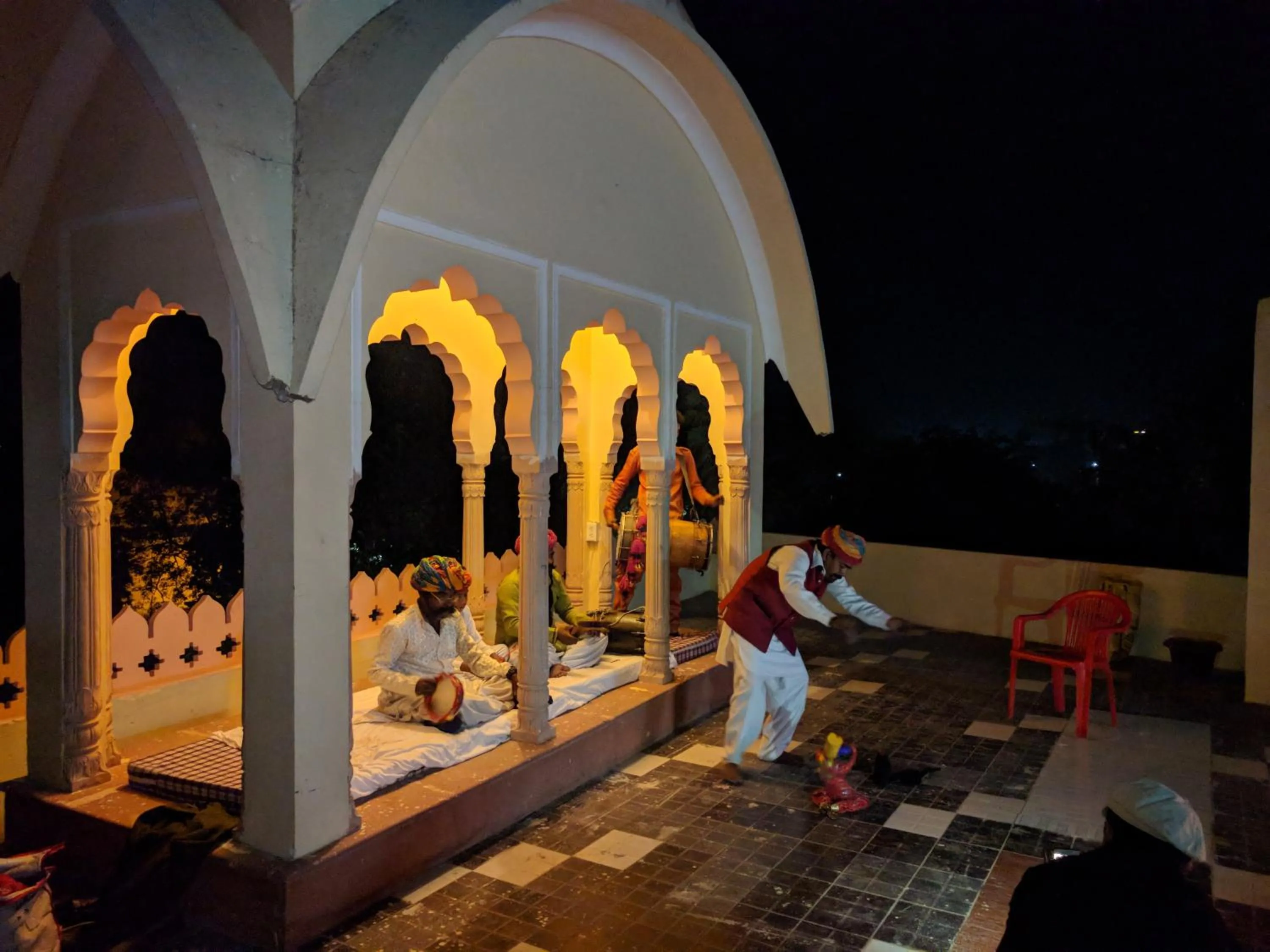 Evening entertainment in Hotel Ranthambore Haveli