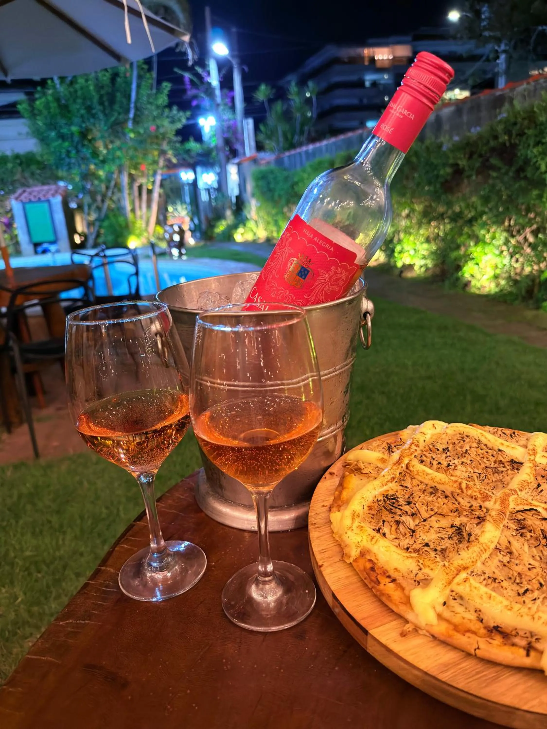 Restaurant/places to eat in Pousada Sonho Verde