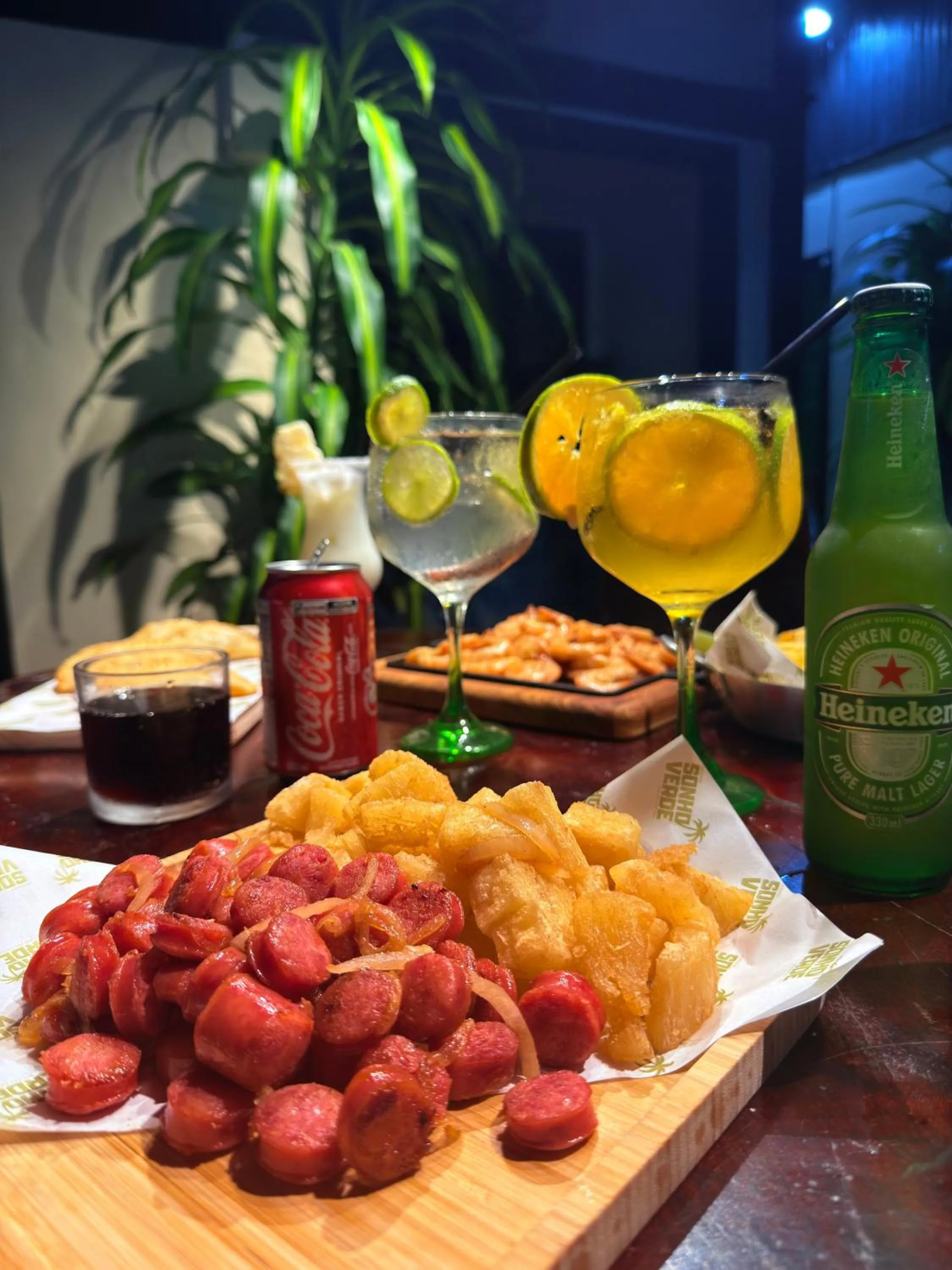 Restaurant/places to eat in Pousada Sonho Verde